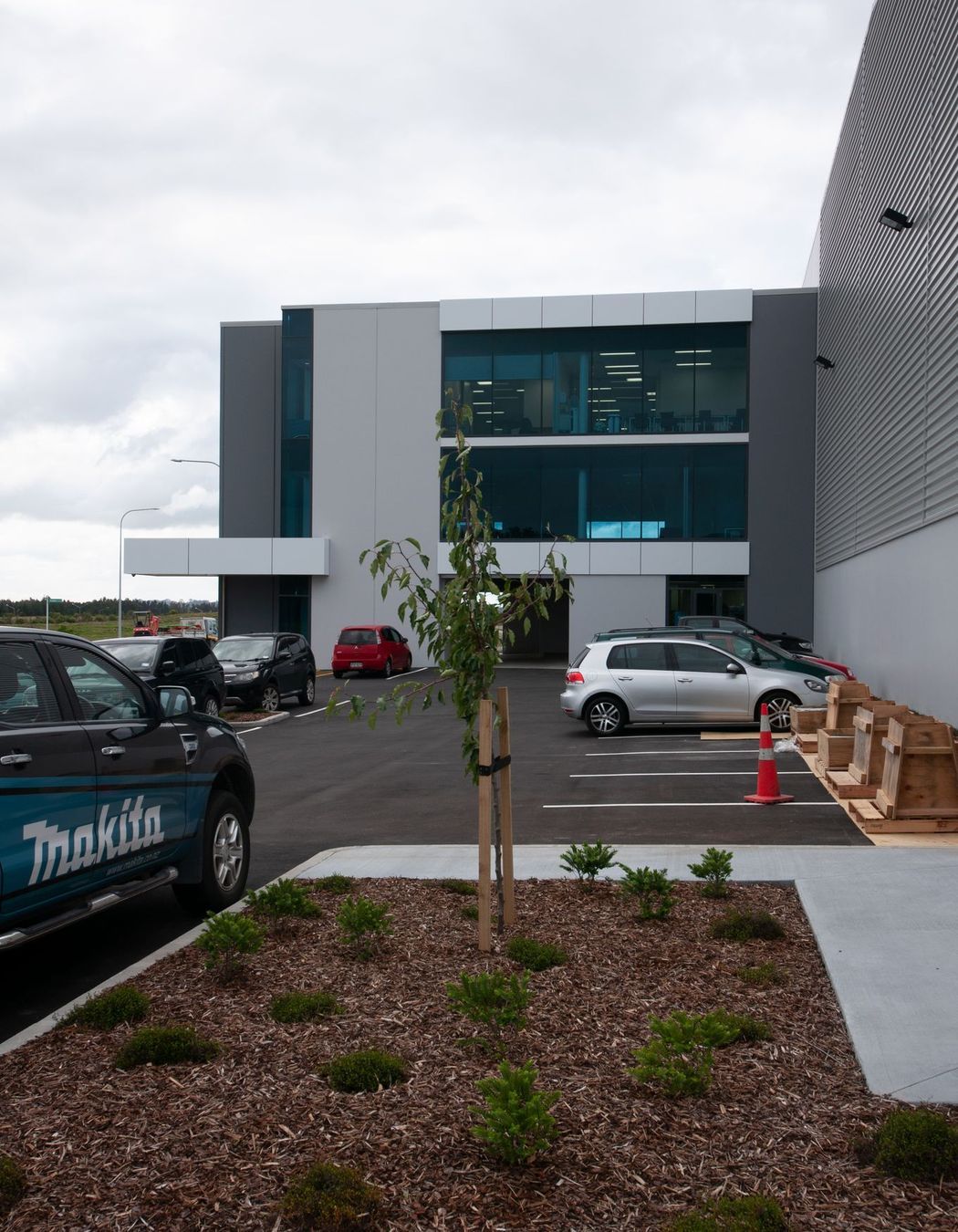 Makita Office &amp; Warehouse, Hobsonville