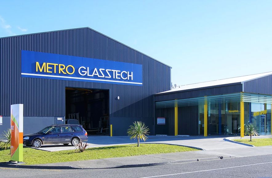 Metro Glasstech, Napier