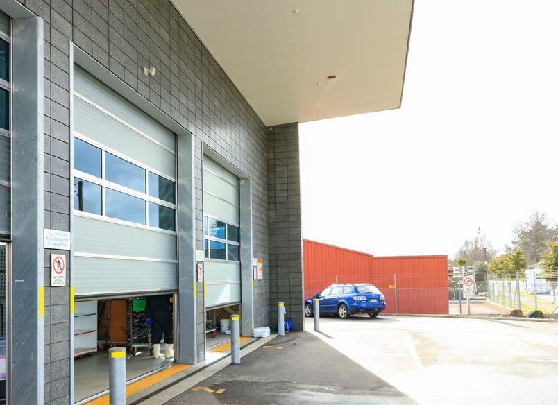 LIC Hamilton Facility