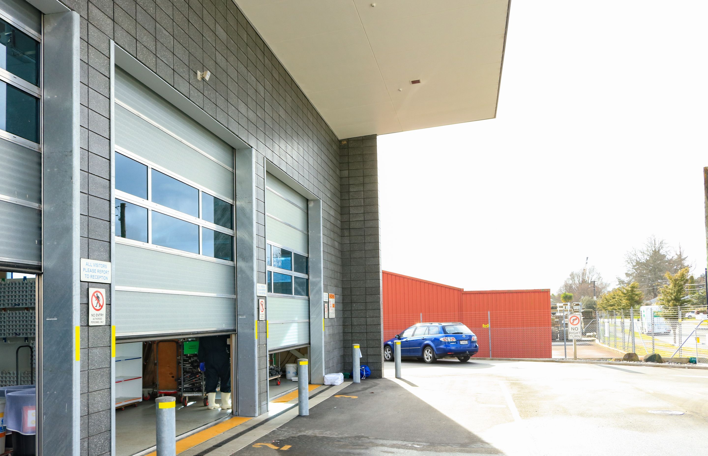 LIC Hamilton Facility