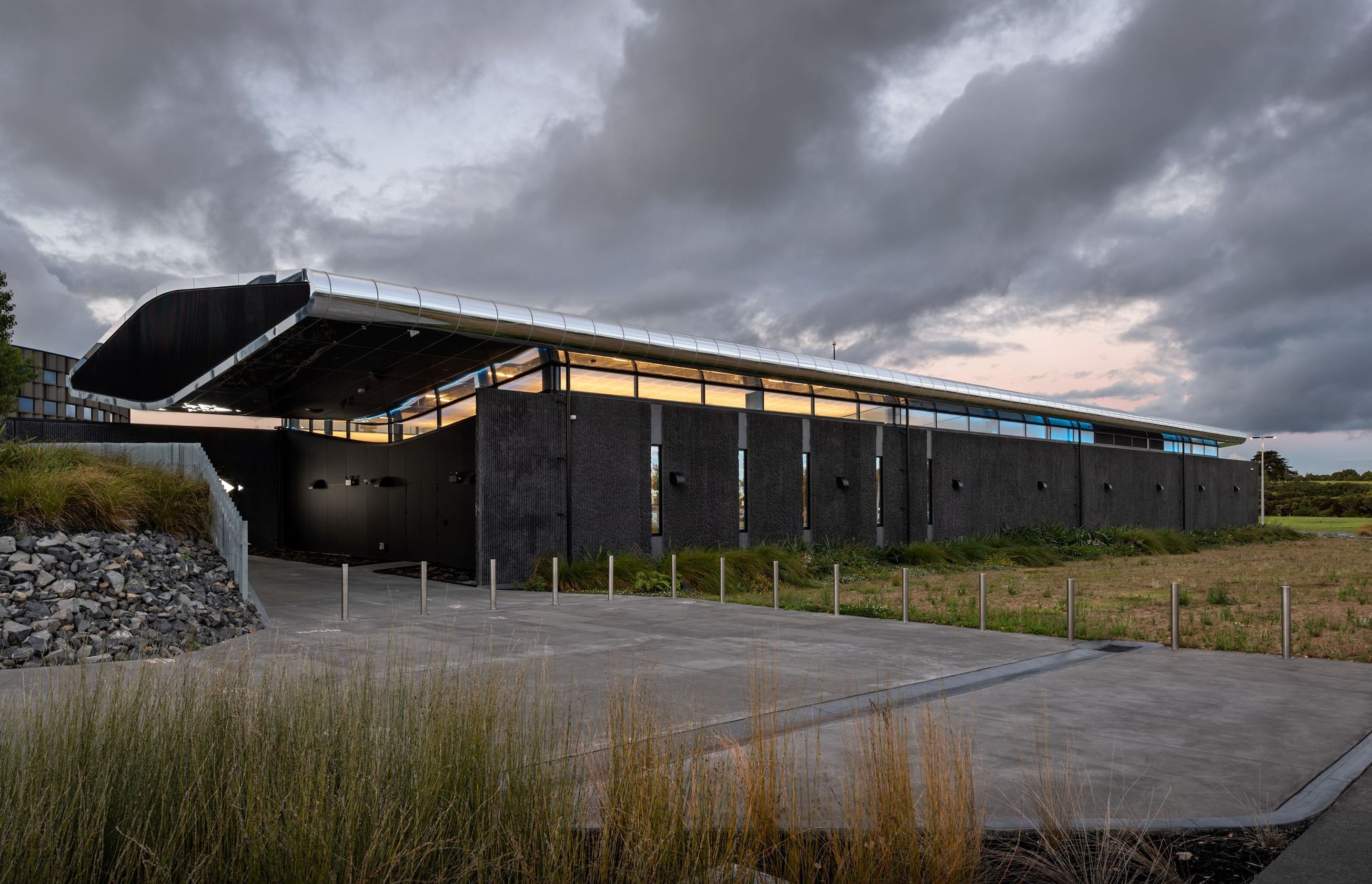 Airways, Auckland Airport