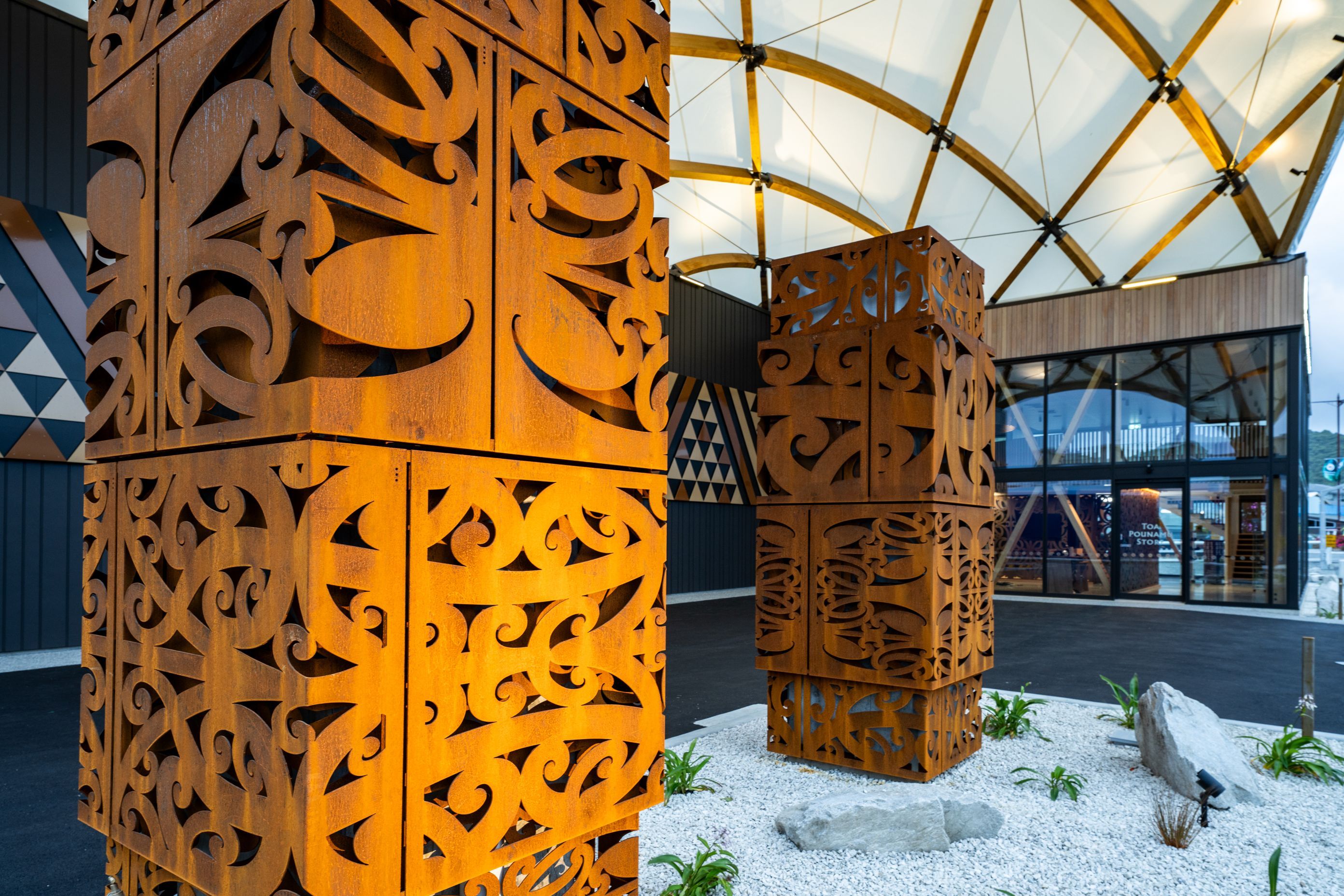 2-Te-Ara-Pounamu-Pathway.jpg