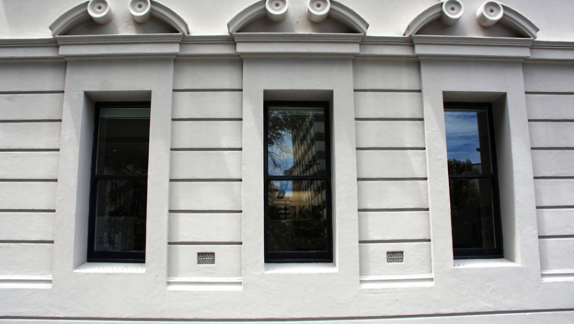 Auckland Art Gallery banner