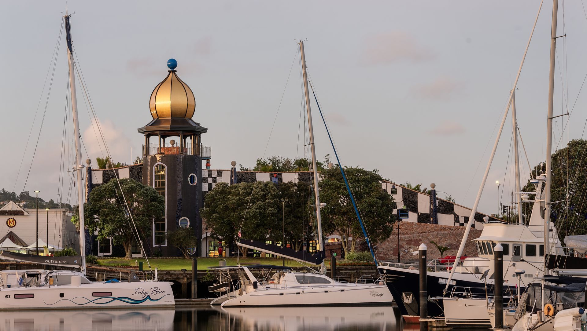 Hundertwasser Art Centre banner