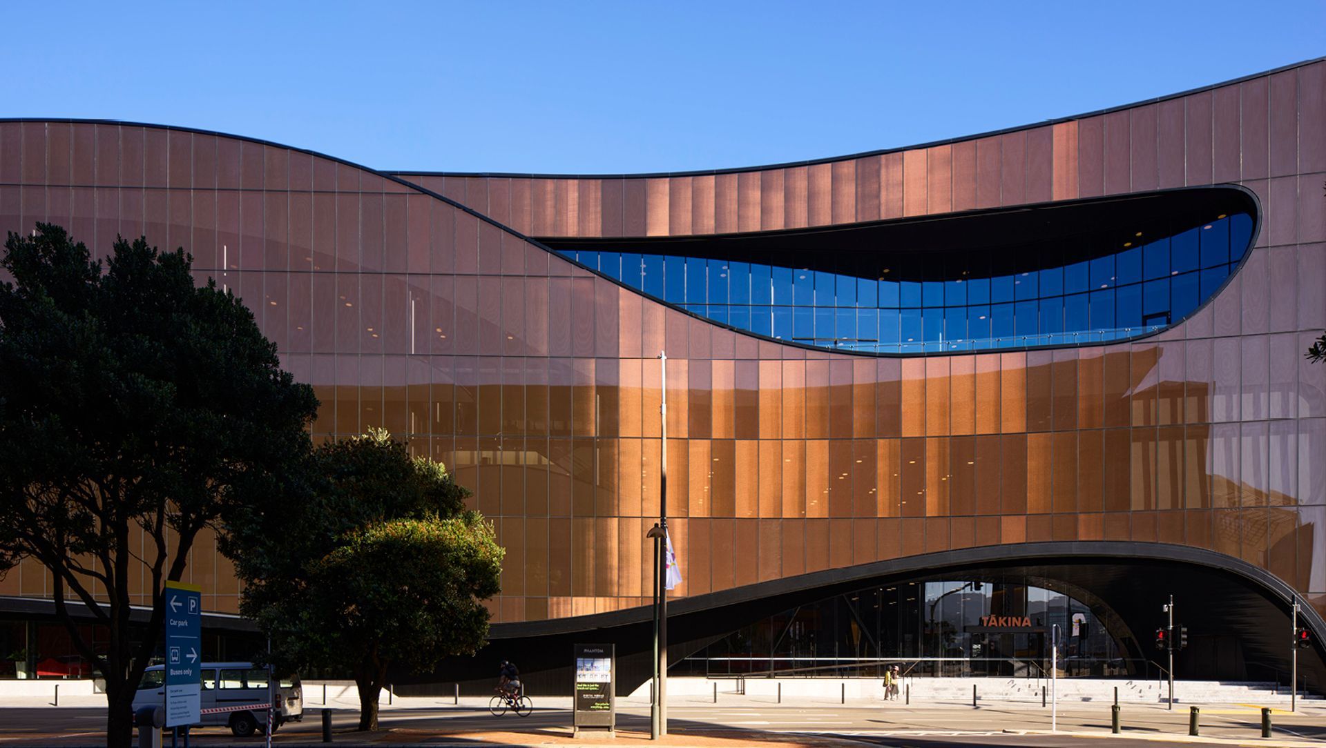 Tākina – Wellington Convention & Exhibition Centre banner