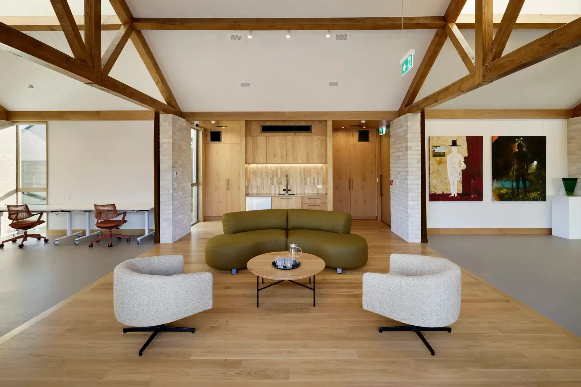 tamahereartscentrefirstlightstudiointerior4.webp