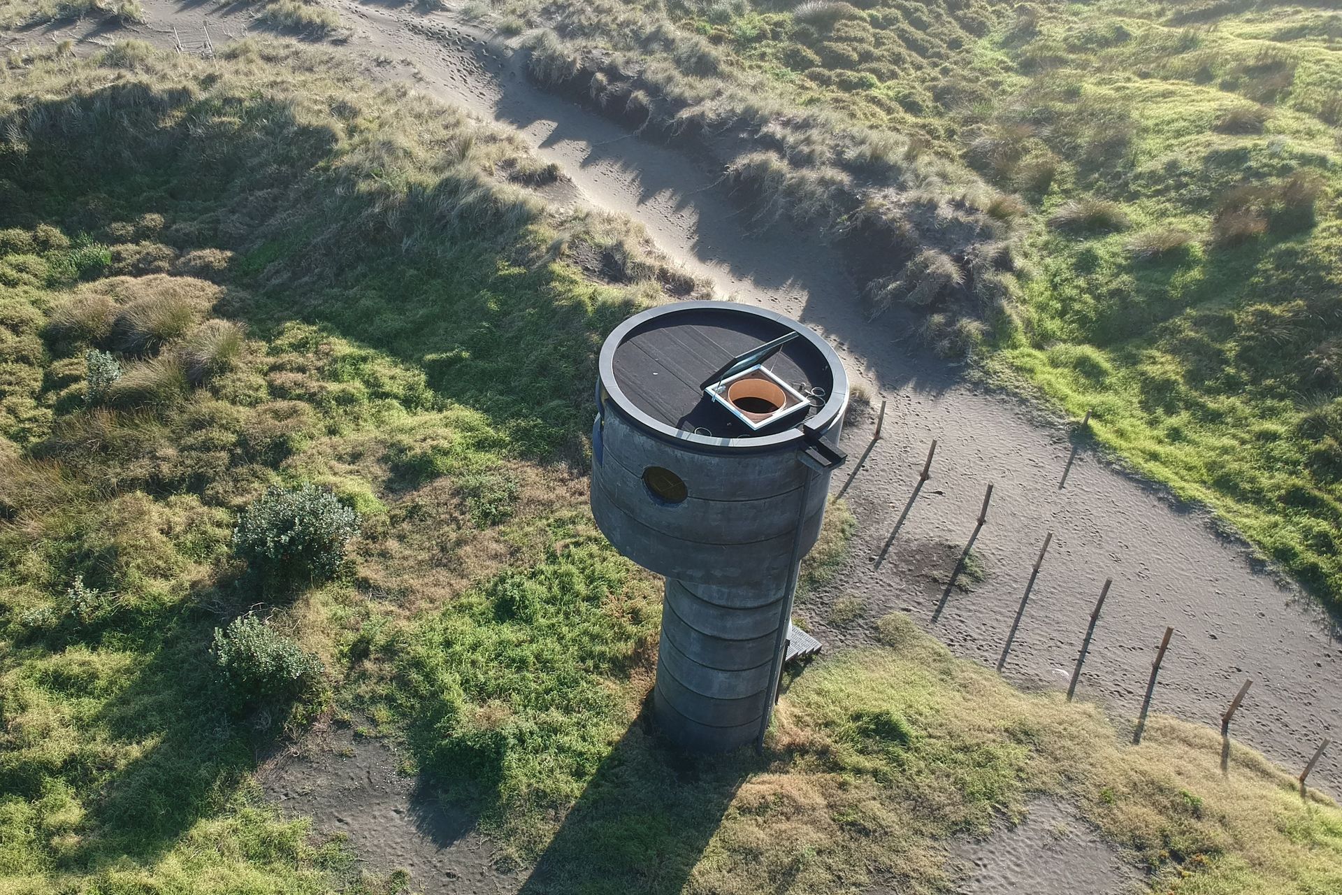 Piha Lifeguard Tower