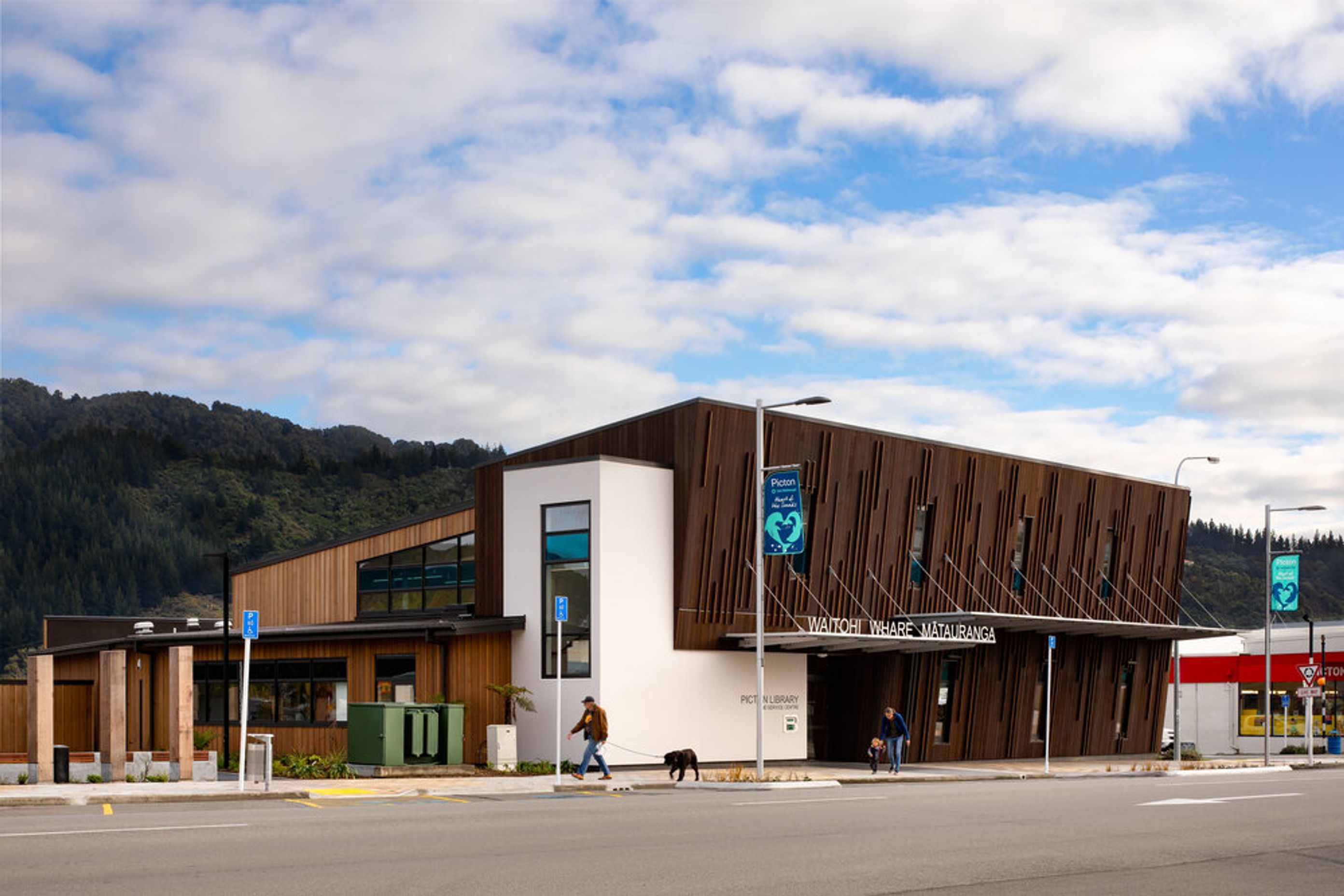 Picton Library &amp; Council Service Centre