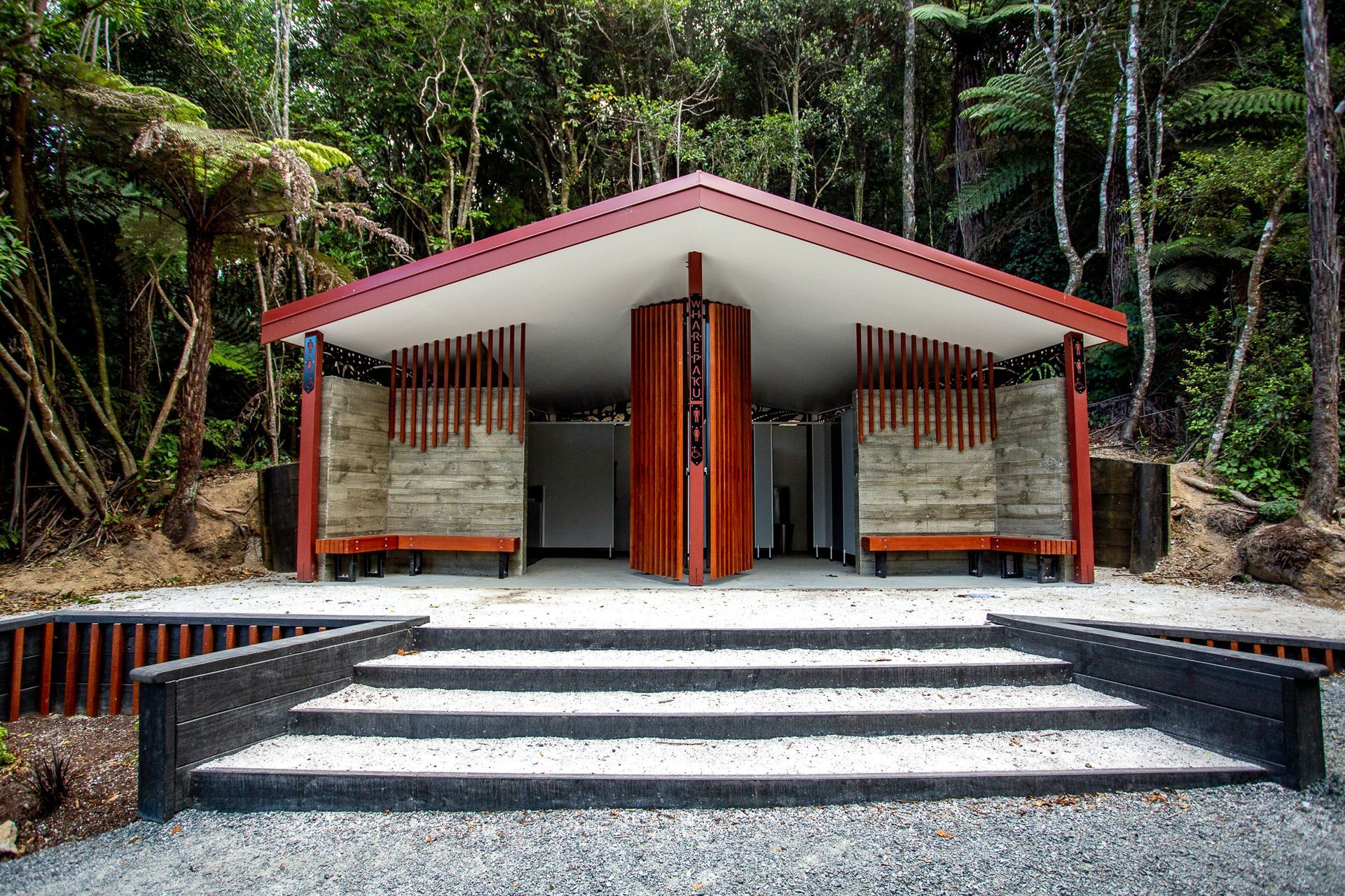 Okere Falls Wharepaku