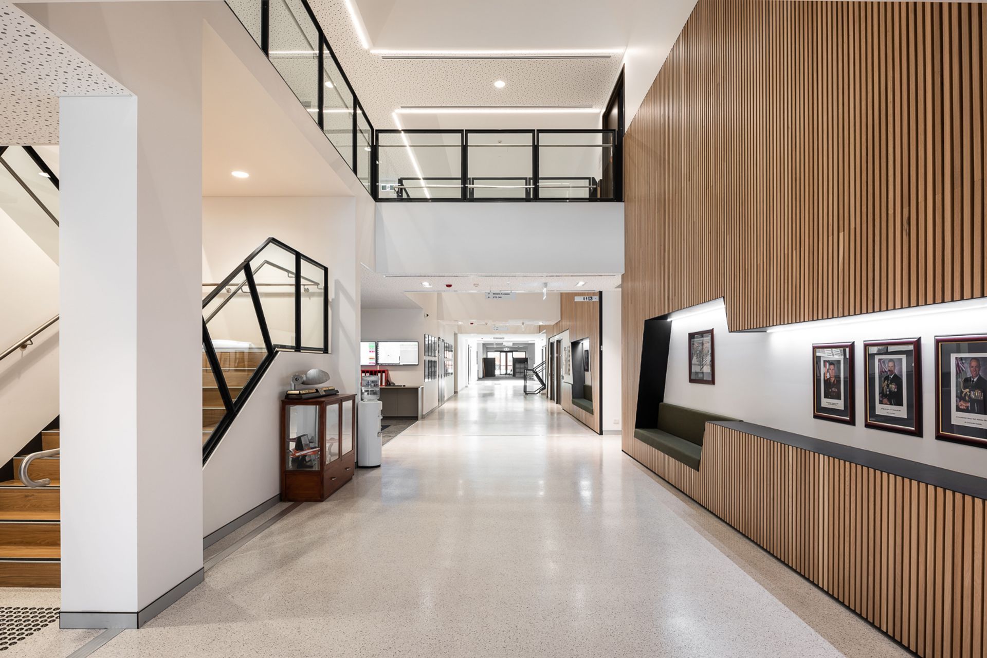 ##AIR 5428 Pilot Training System