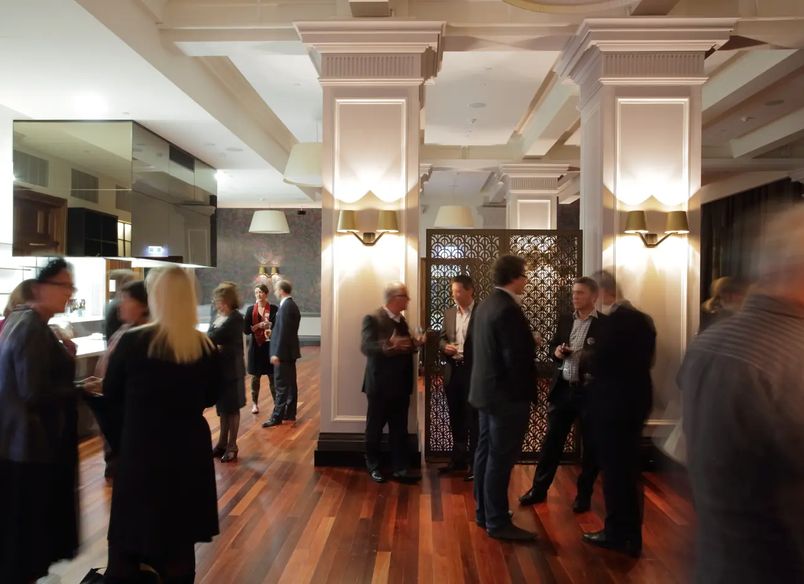 Hamilton Lounge- Brisbane City Hall