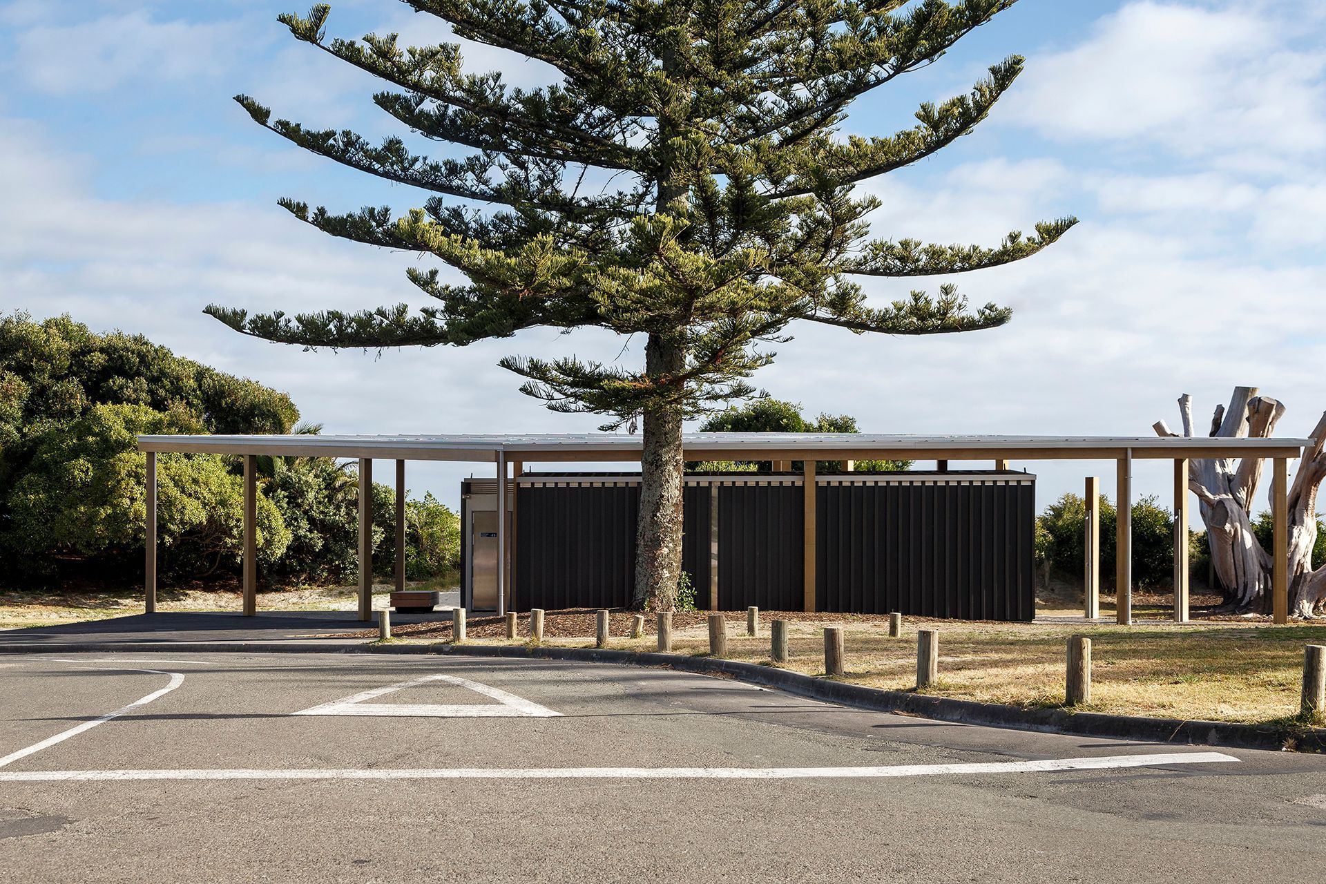 Tahunanui Beach Amenities