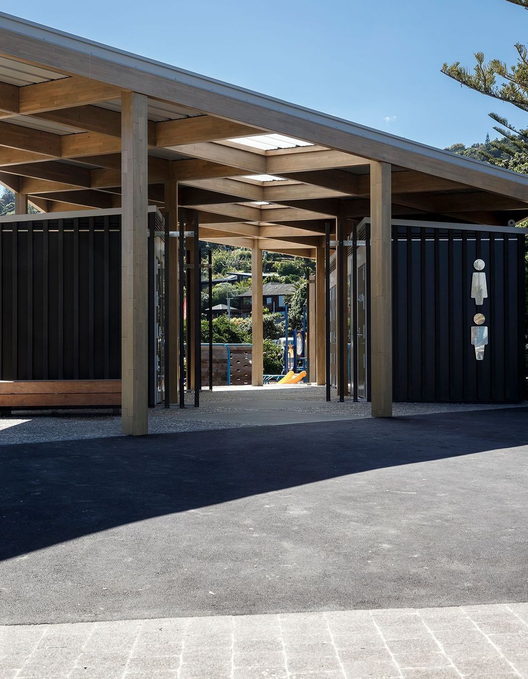 Tahunanui Beach Amenities