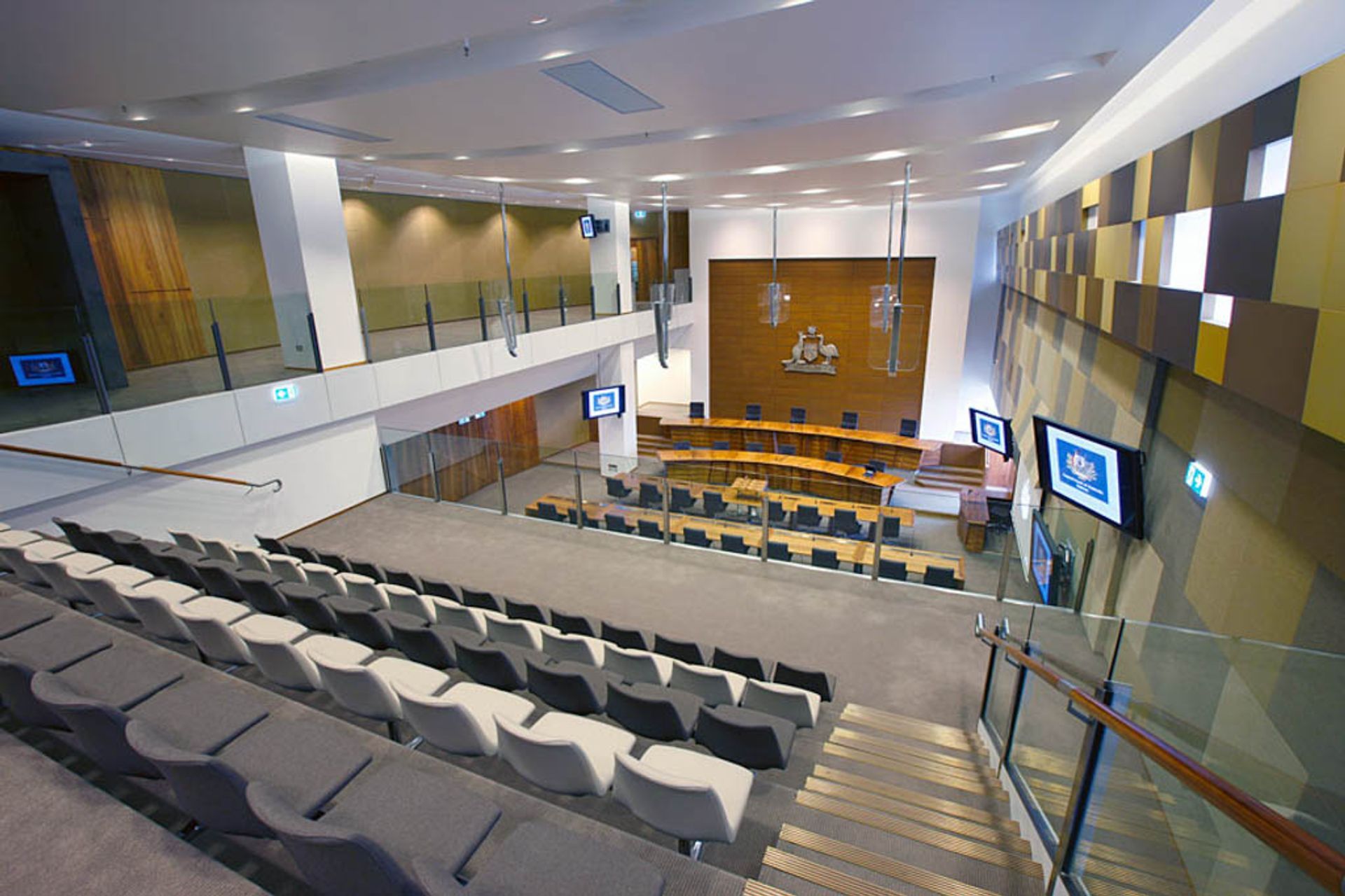 QUEEN SQUARE LAW COURTS