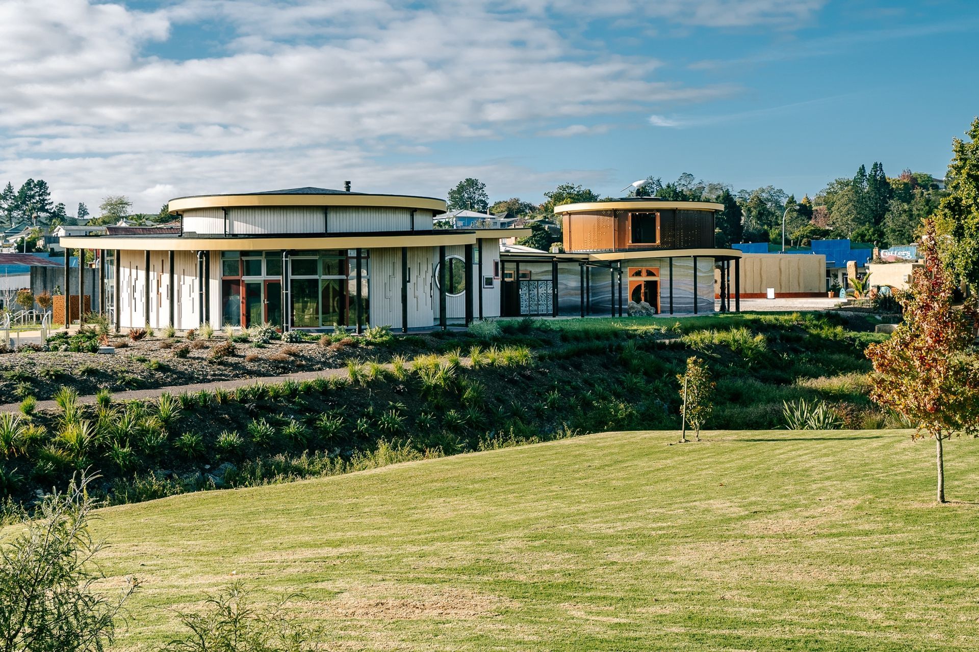 Te Hononga, Kawakawa
