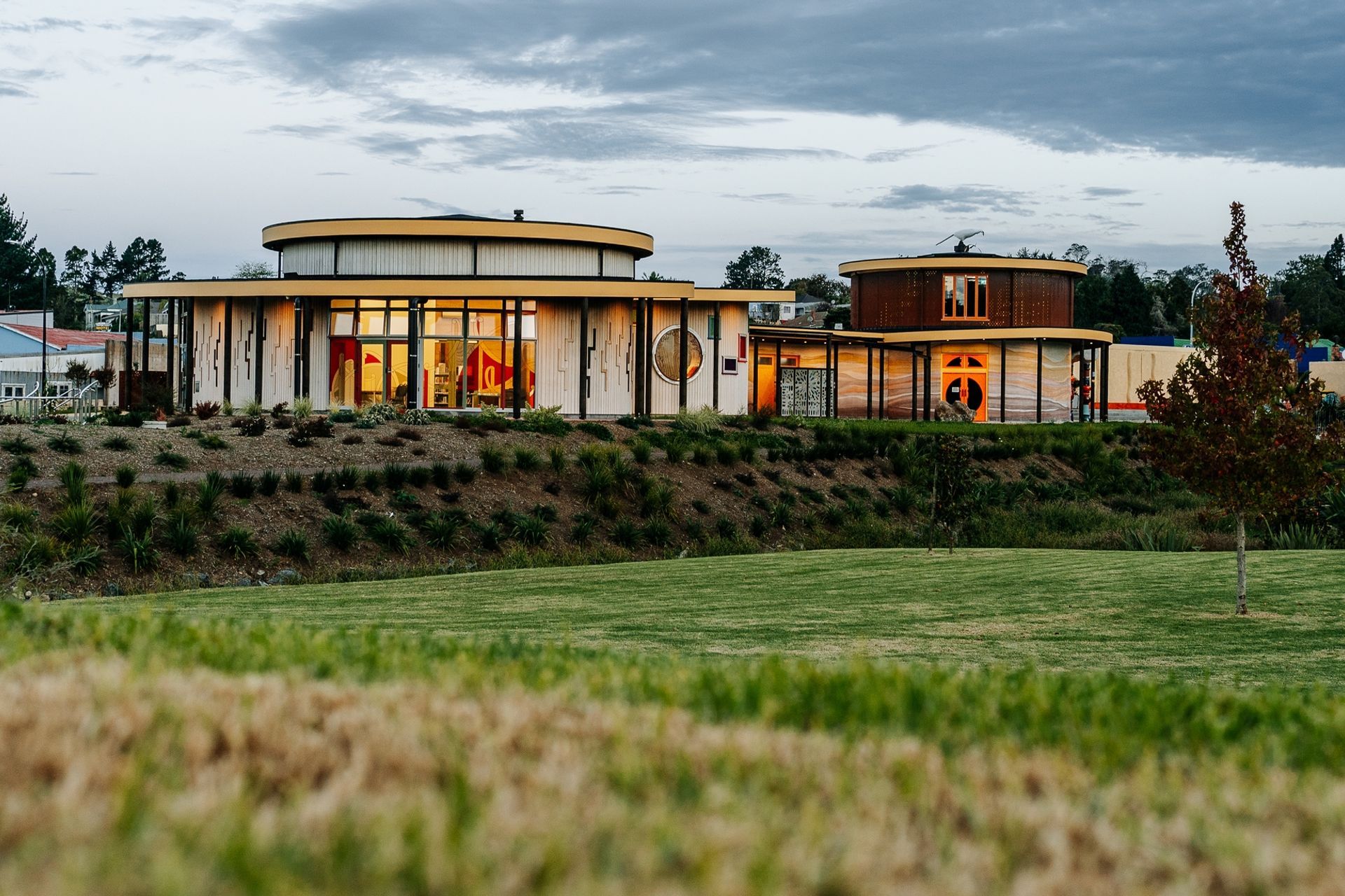 Te Hononga, Kawakawa