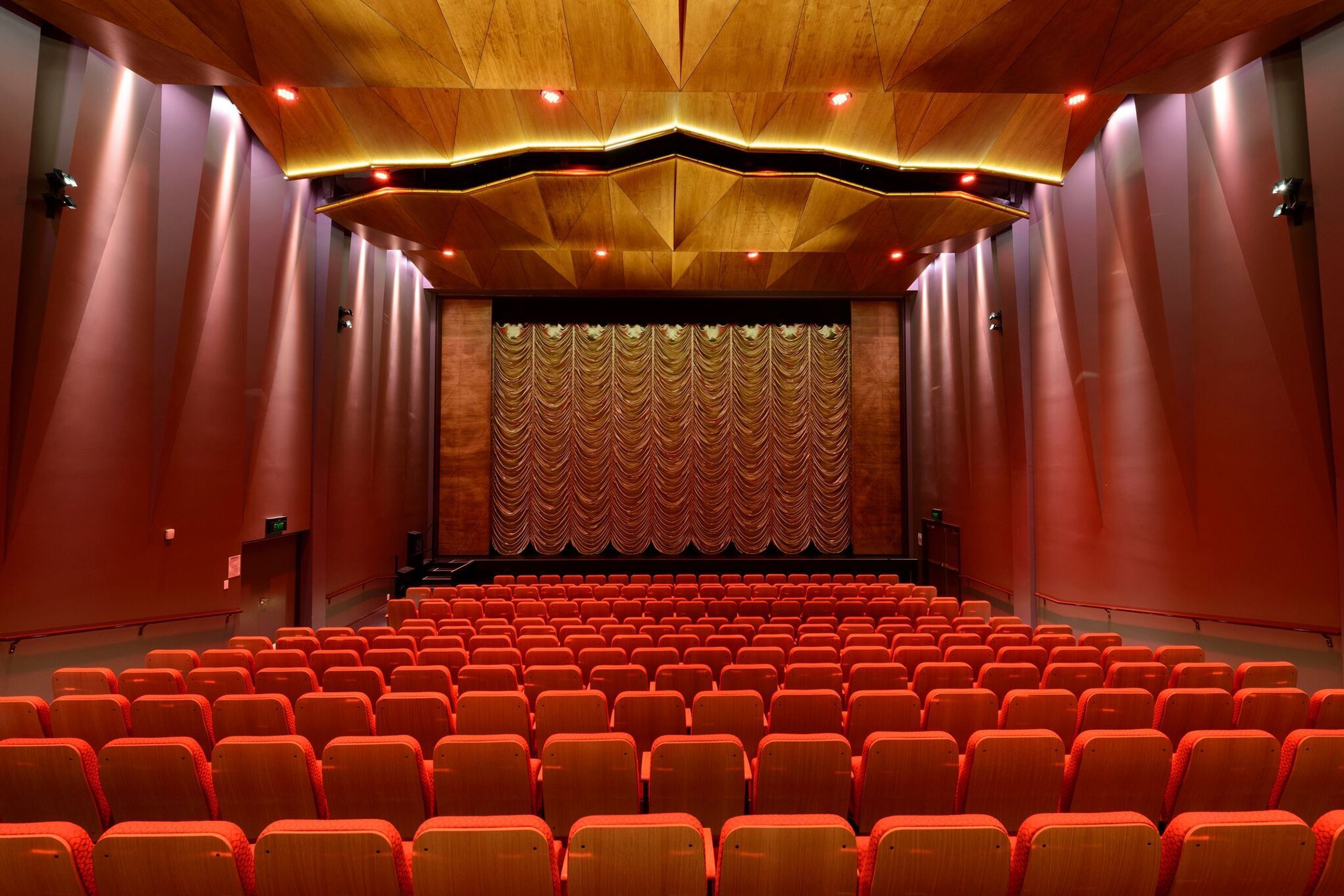 War Memorial Theatre