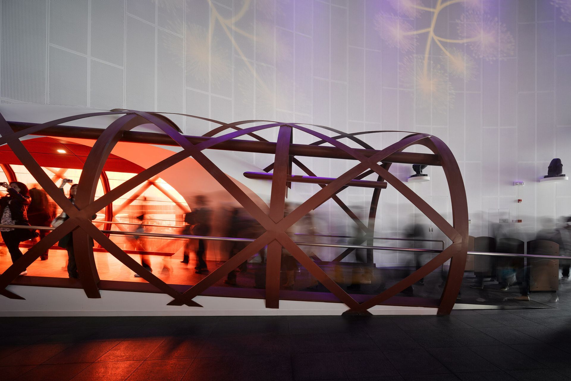 MW2010-19-2760-04-AustralianPavilion-PeterBennetts-2400x1541.jpg