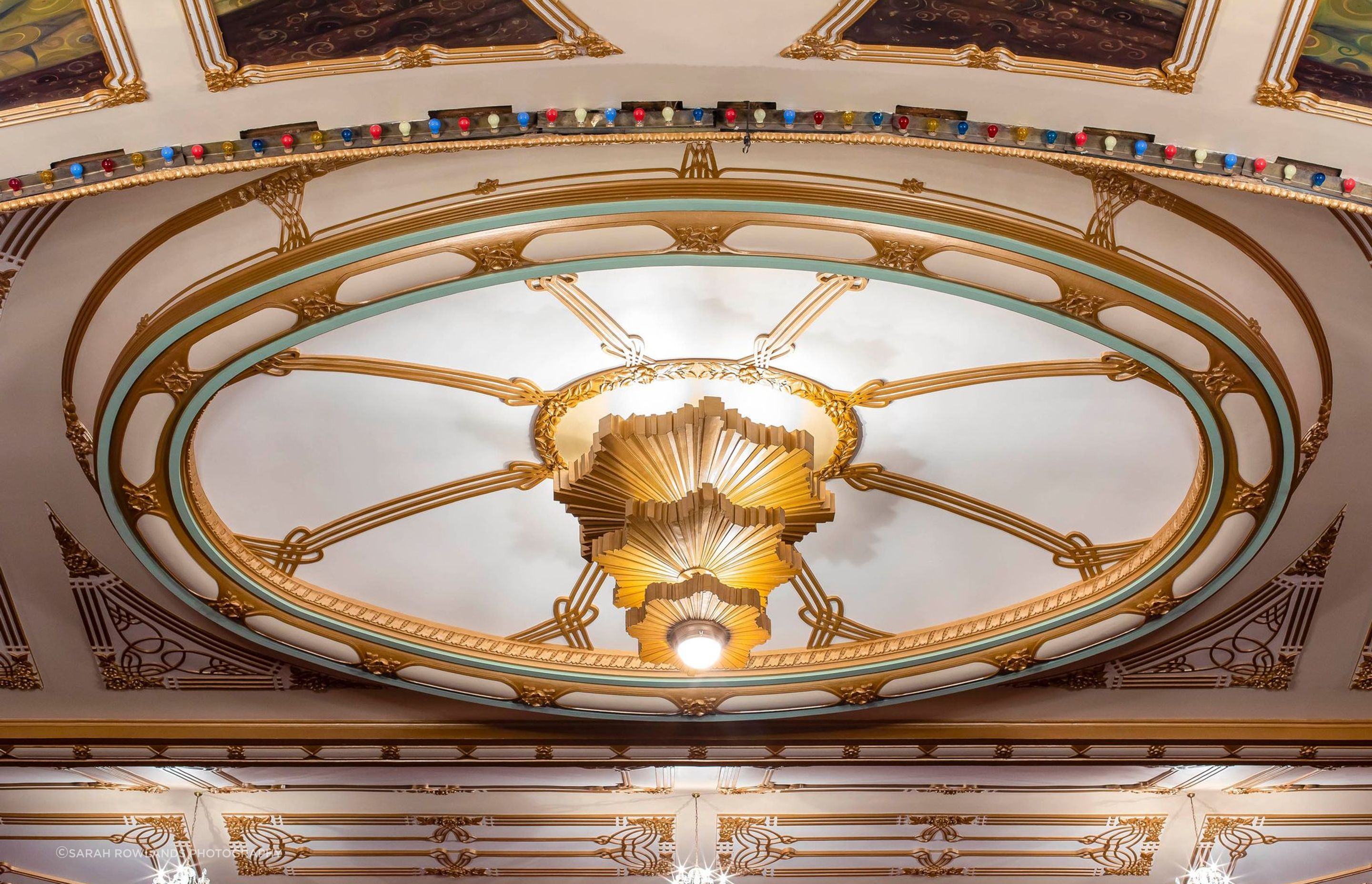 A significant change to the building was the provision of a whole new roof form over the top of the original roof. The roof, as existing, had a number of internal gutters which had leaked, affecting the lathe and plaster ceiling in the auditorium.