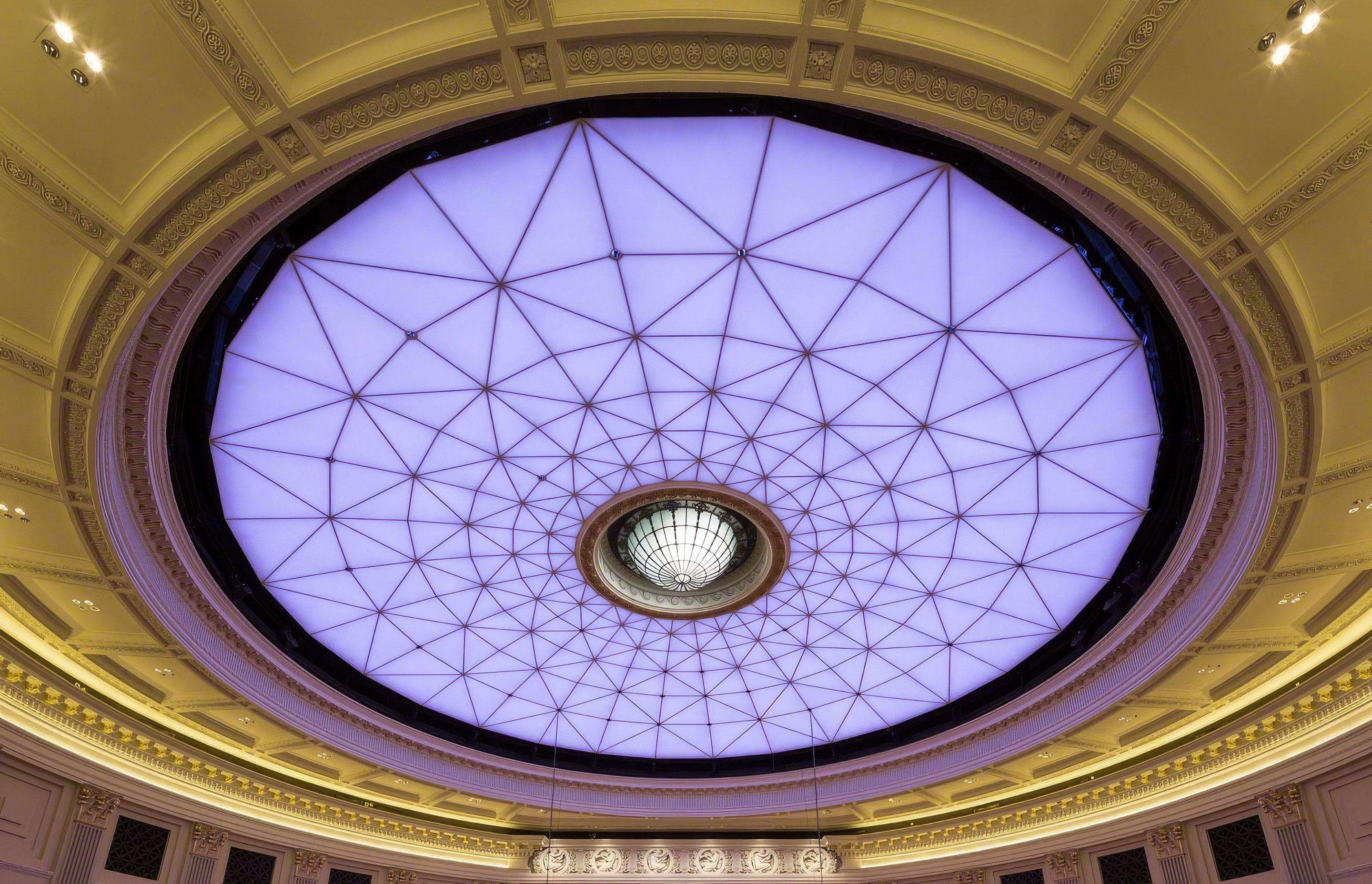 brisbane-city-hall-01-standard-scale-200x.jpg