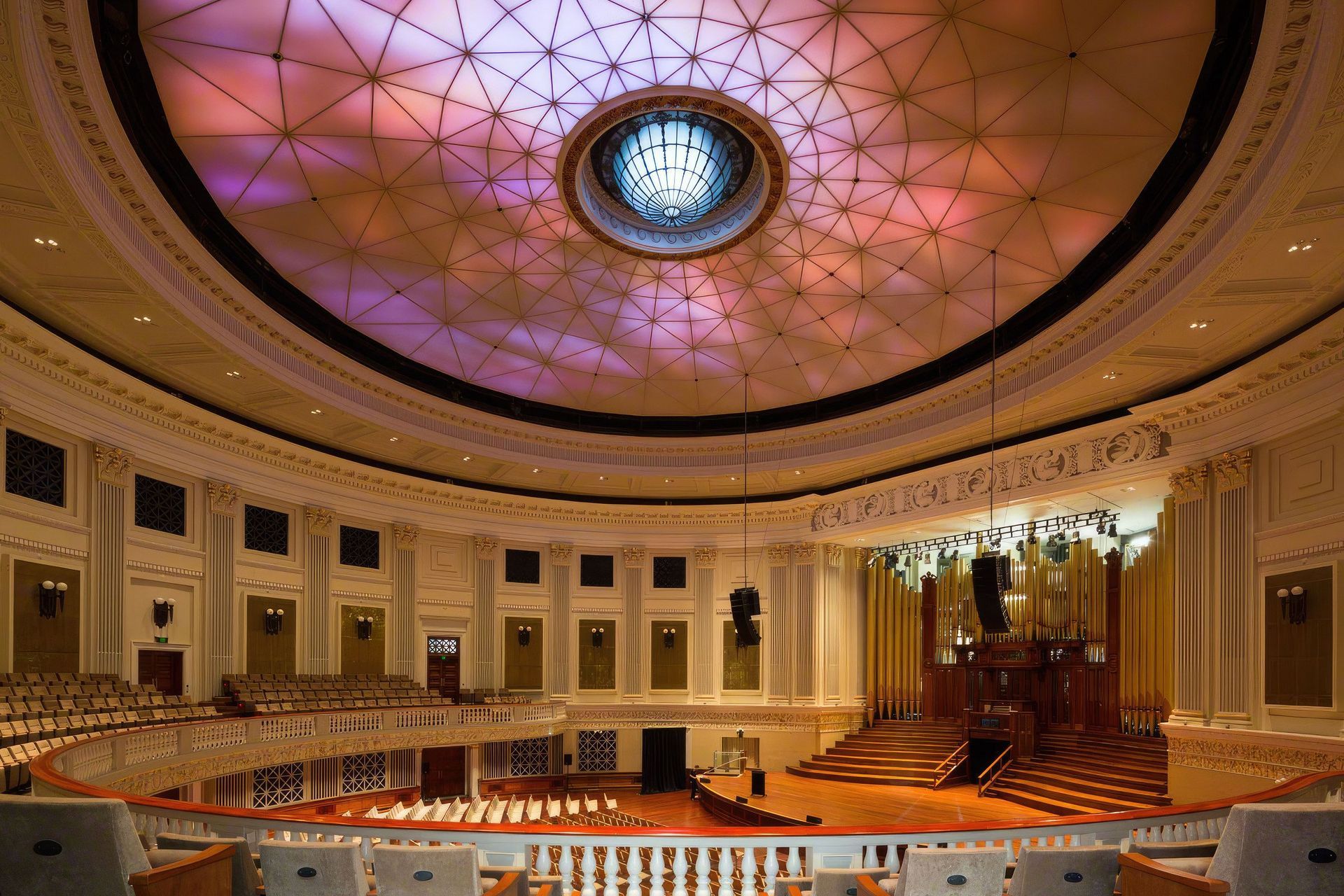 brisbane-city-hall-14-standard-scale-200x.jpg