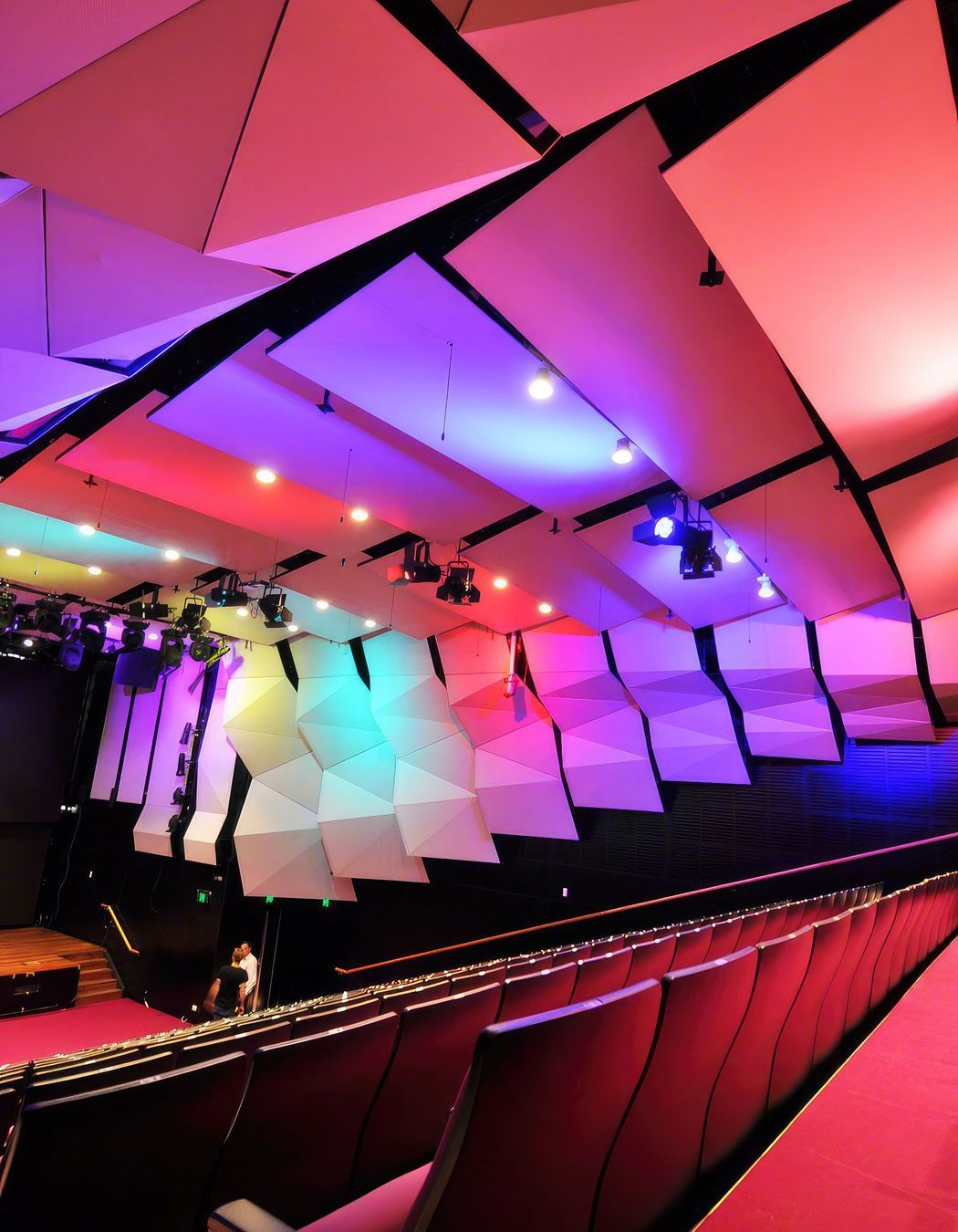 telstra-auditorium-02-standard-scale-200x.jpg