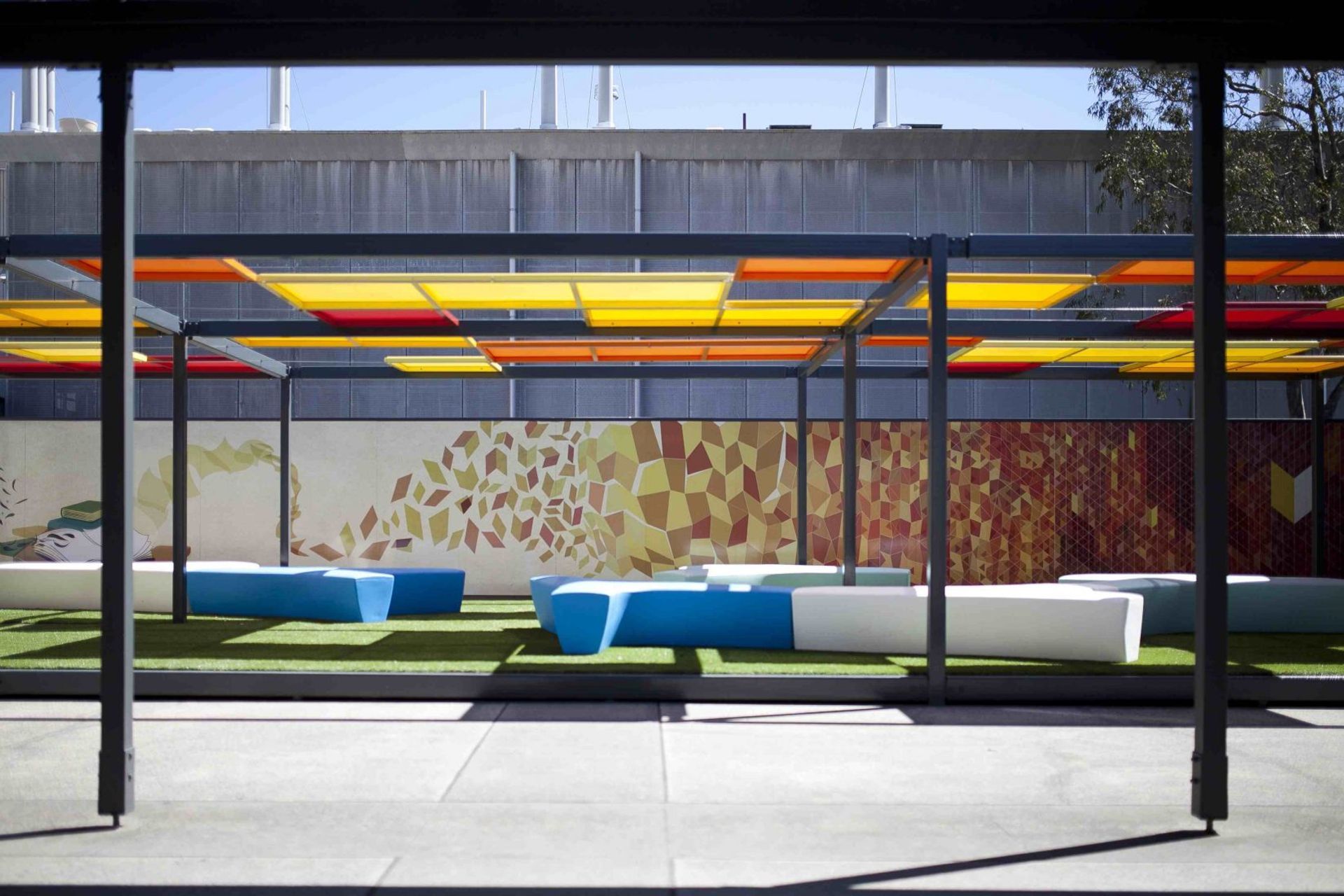 ## University of Newcastle Auchmuty Courtyard