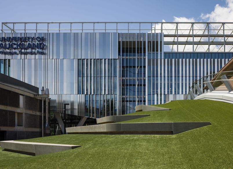 University of Auckland Recreation Centre - HIWA's Tensile X-Tend Mesh