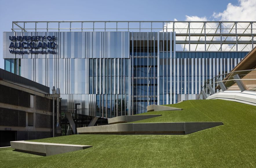 University of Auckland Recreation Centre - HIWA's Tensile X-Tend Mesh