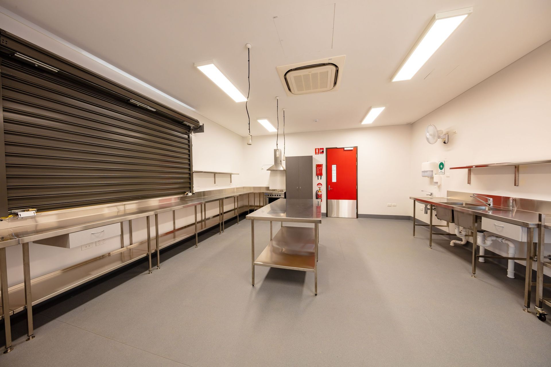 Caravonica State School Sports Hall