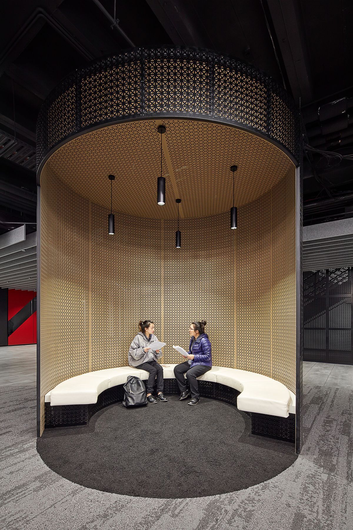 Holmesglen Institute – Student Hub and Learning Commons