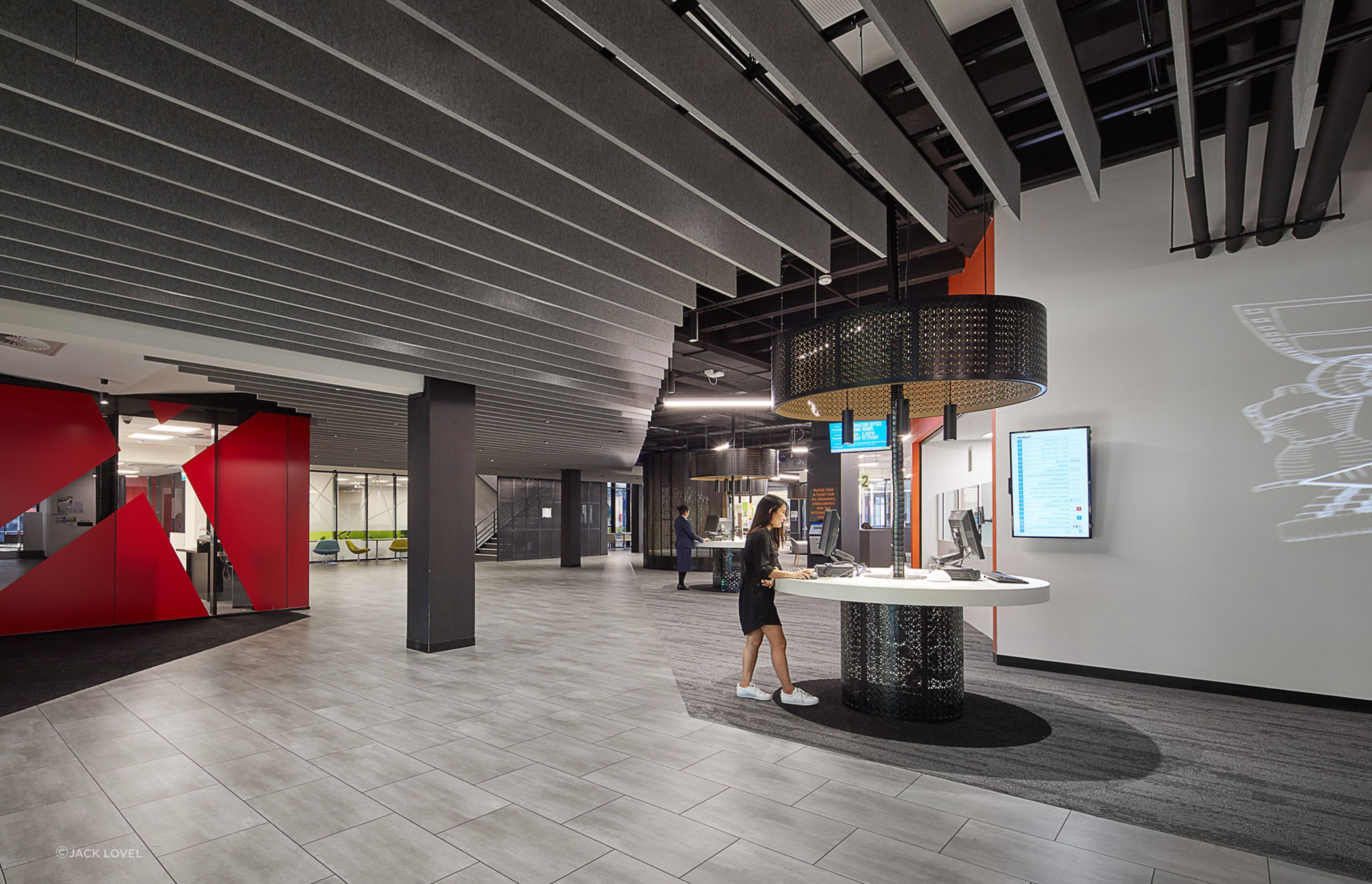 Holmesglen Institute – Student Hub and Learning Commons