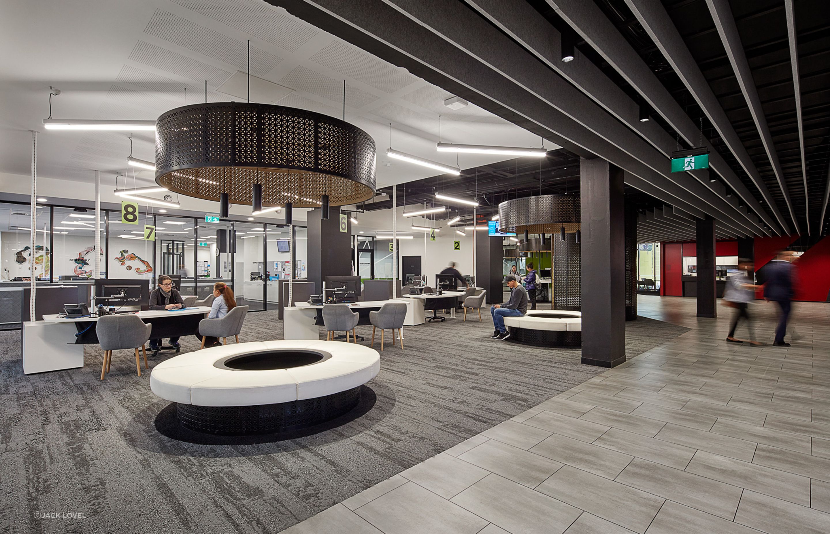 Holmesglen Institute – Student Hub and Learning Commons