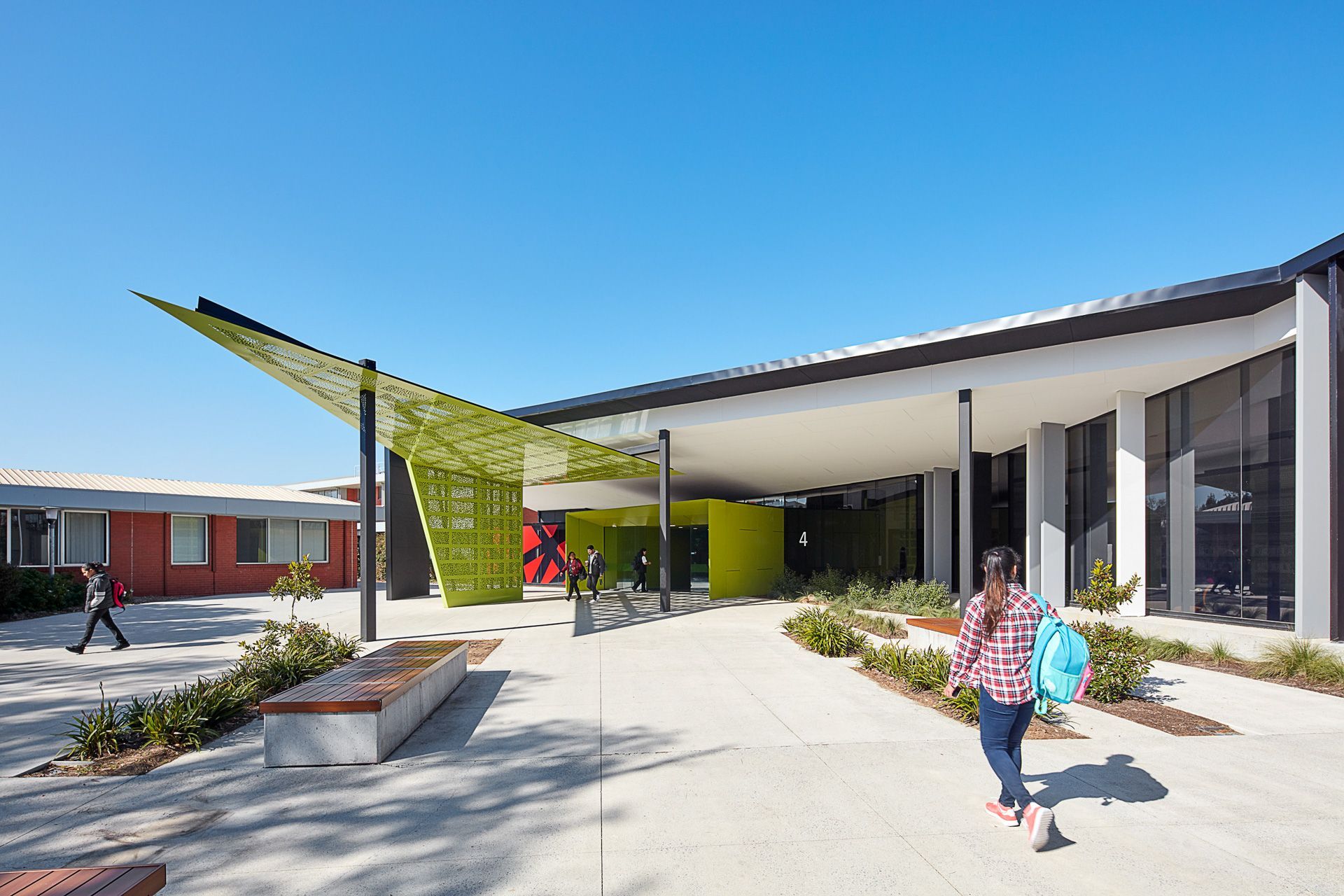 Holmesglen Institute – Student Hub and Learning Commons