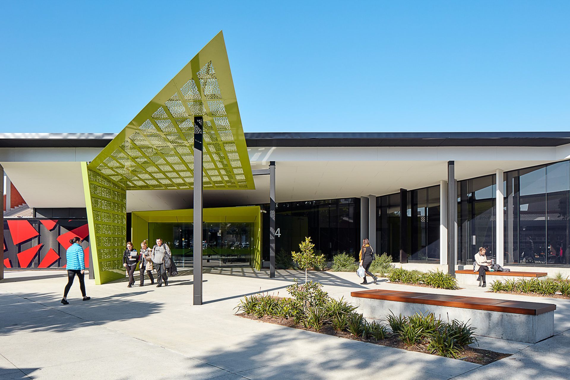 Holmesglen Institute – Student Hub and Learning Commons