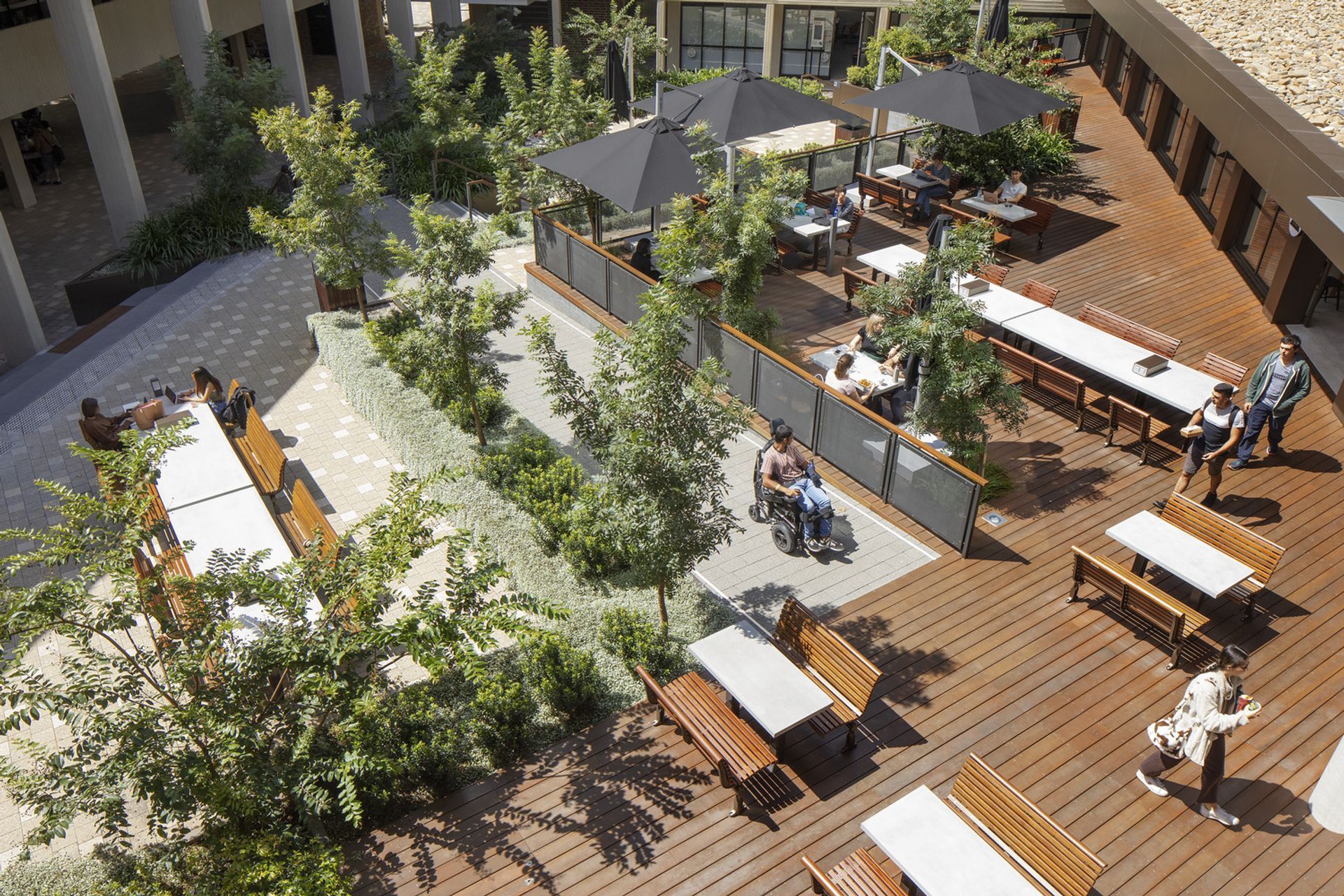 Photography: Simon Wood