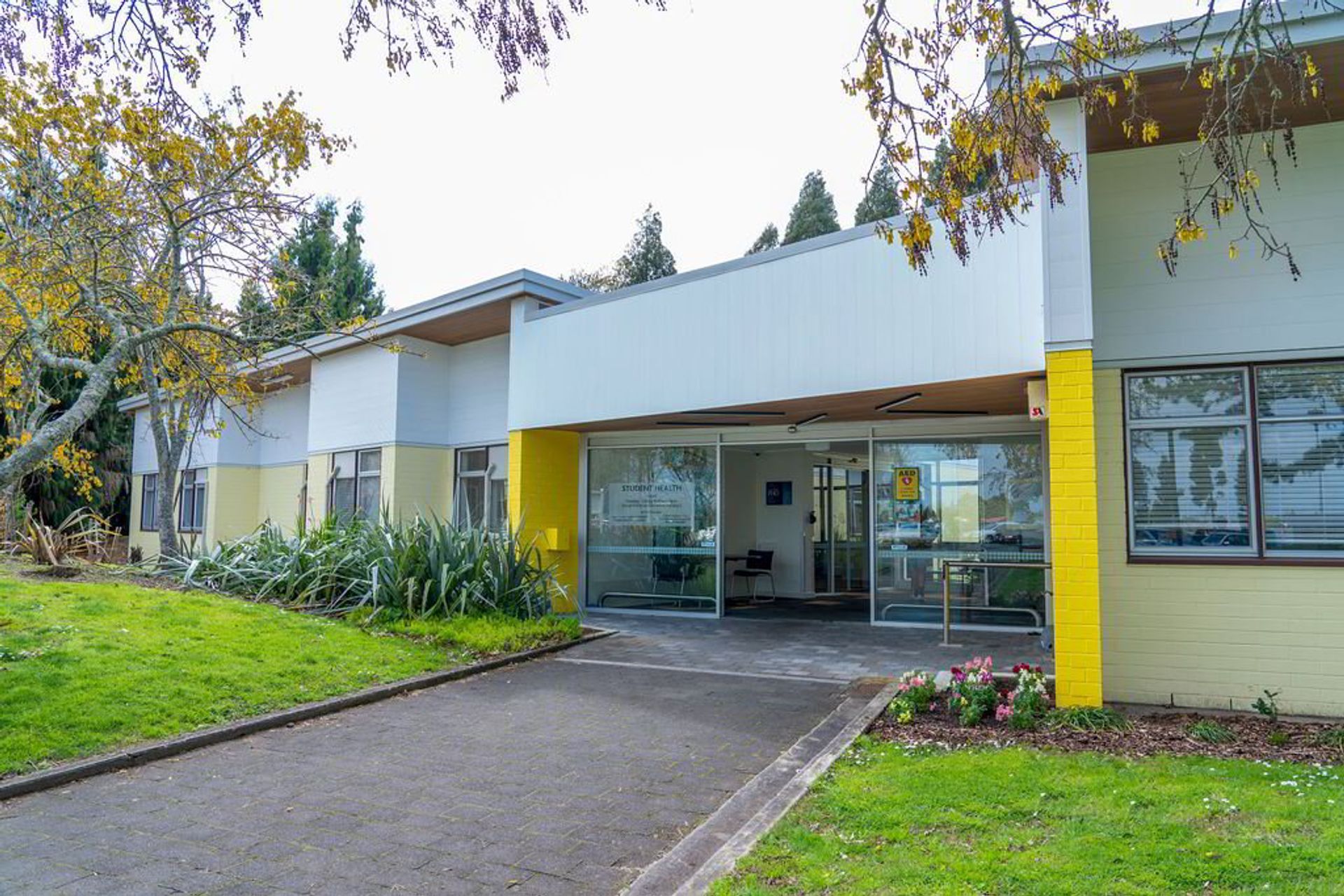 The University of Waikato - CHSS Re- Roofing and Entrance Upgrade Project