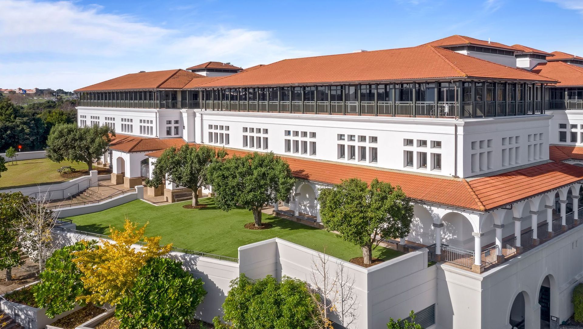 Massey University Albany Campus banner