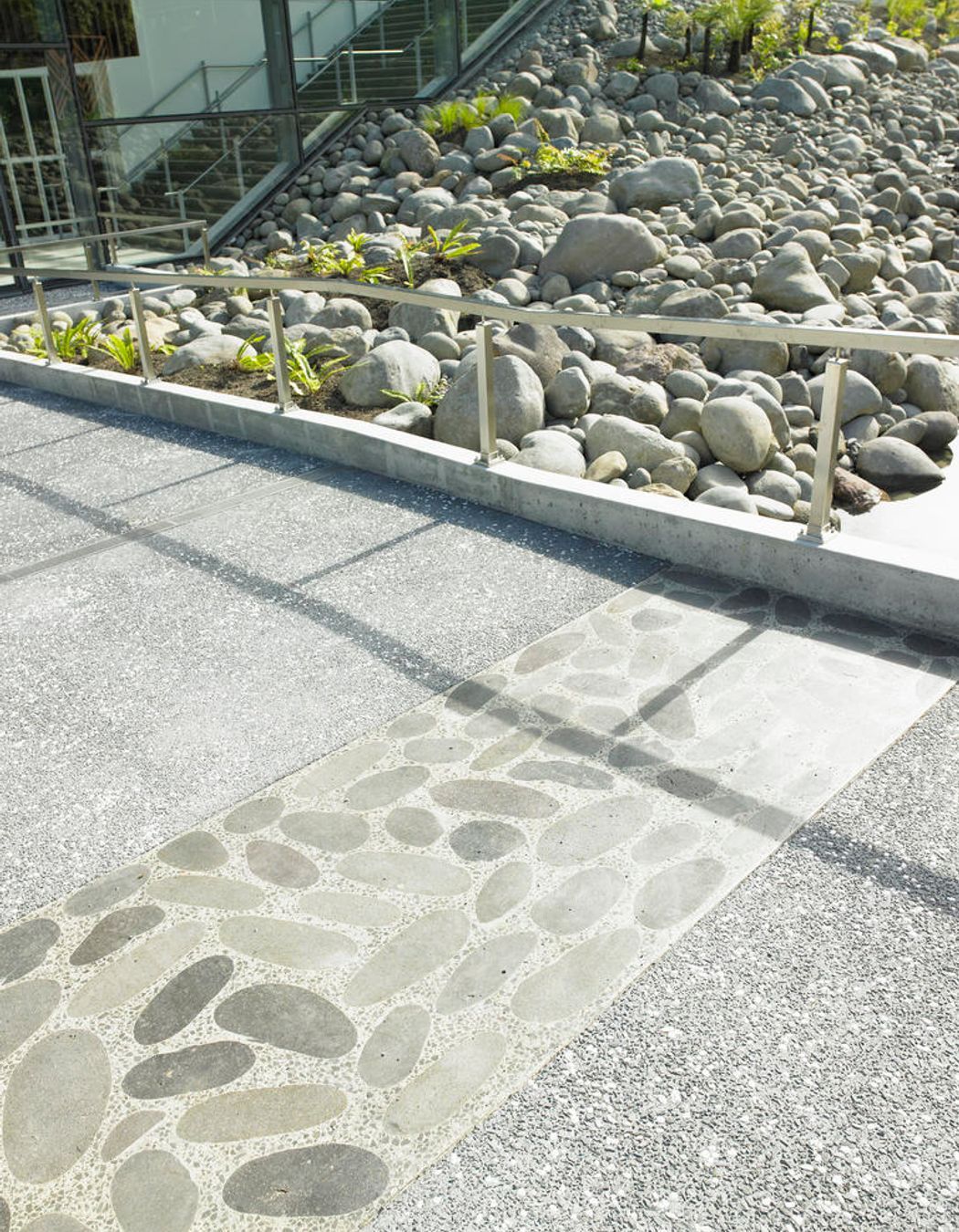 University of Waikato - Art and concrete combine