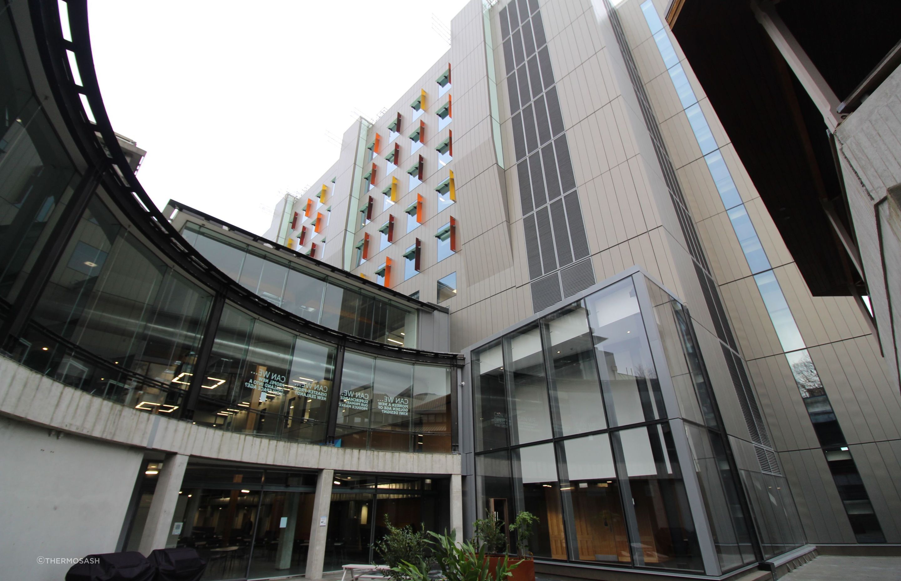 University of Auckalnd - Engineering (B405)
