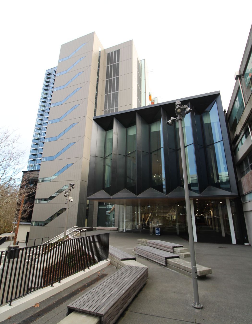 University of Auckalnd - Engineering (B405)