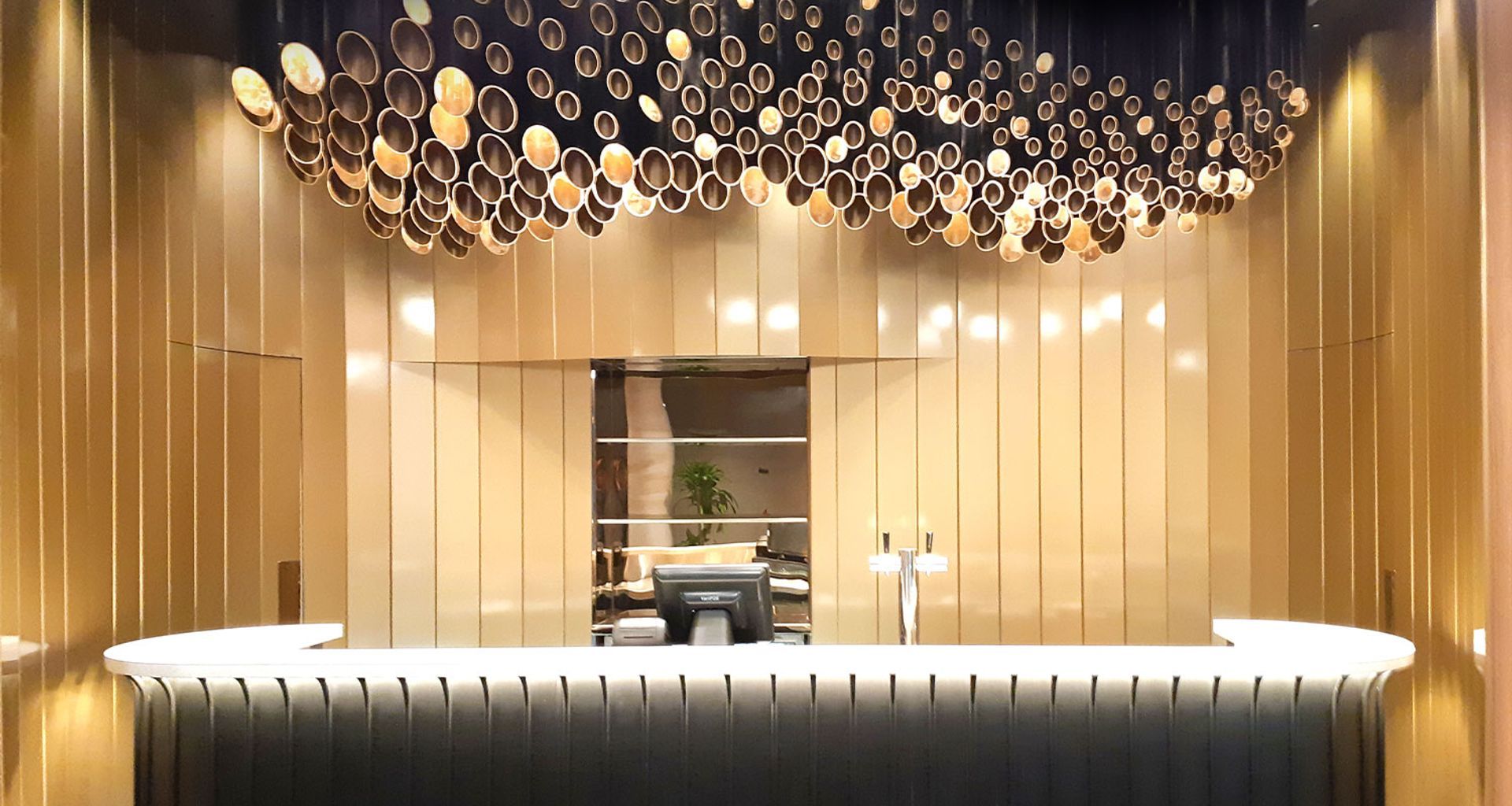 MCM Performance Bar banner