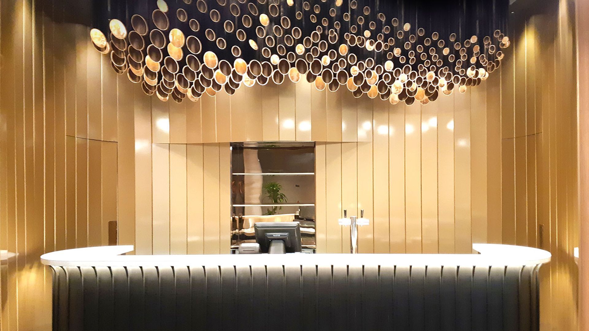 MCM Performance Bar banner