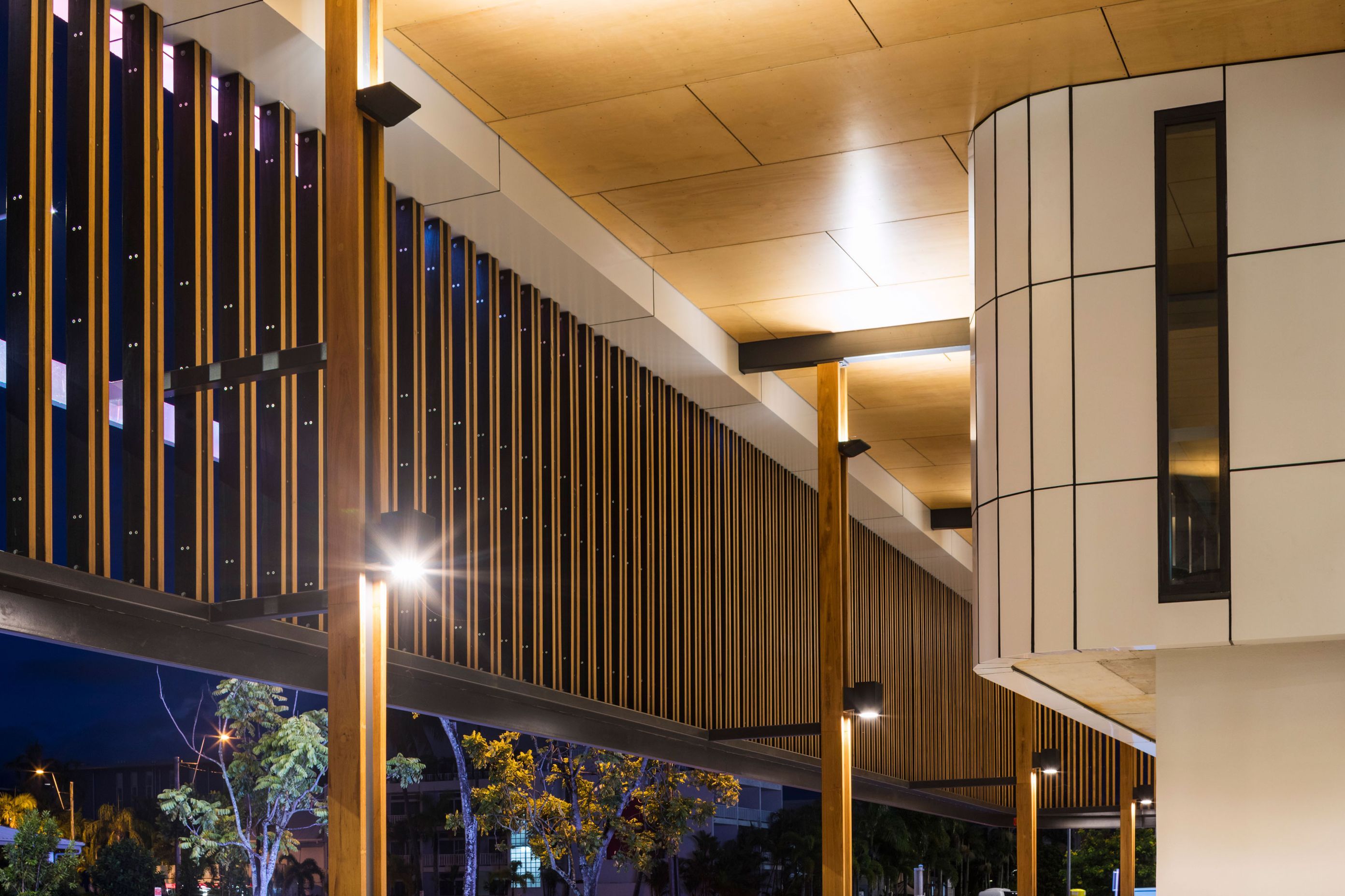 Bulmba-ja, Cairns