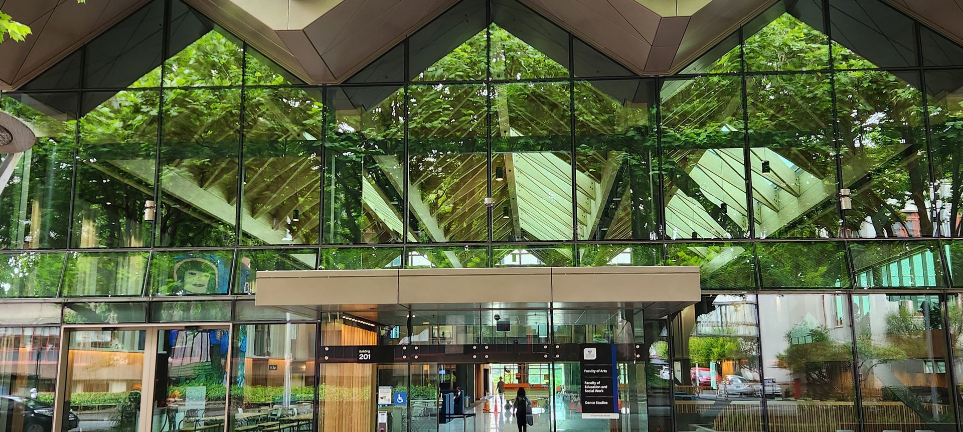 University of Auckland Building 201 banner