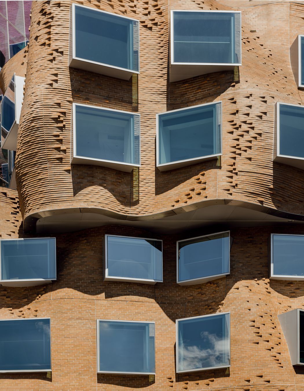 Dr Chau Chak Wing Building by Frank Ghery