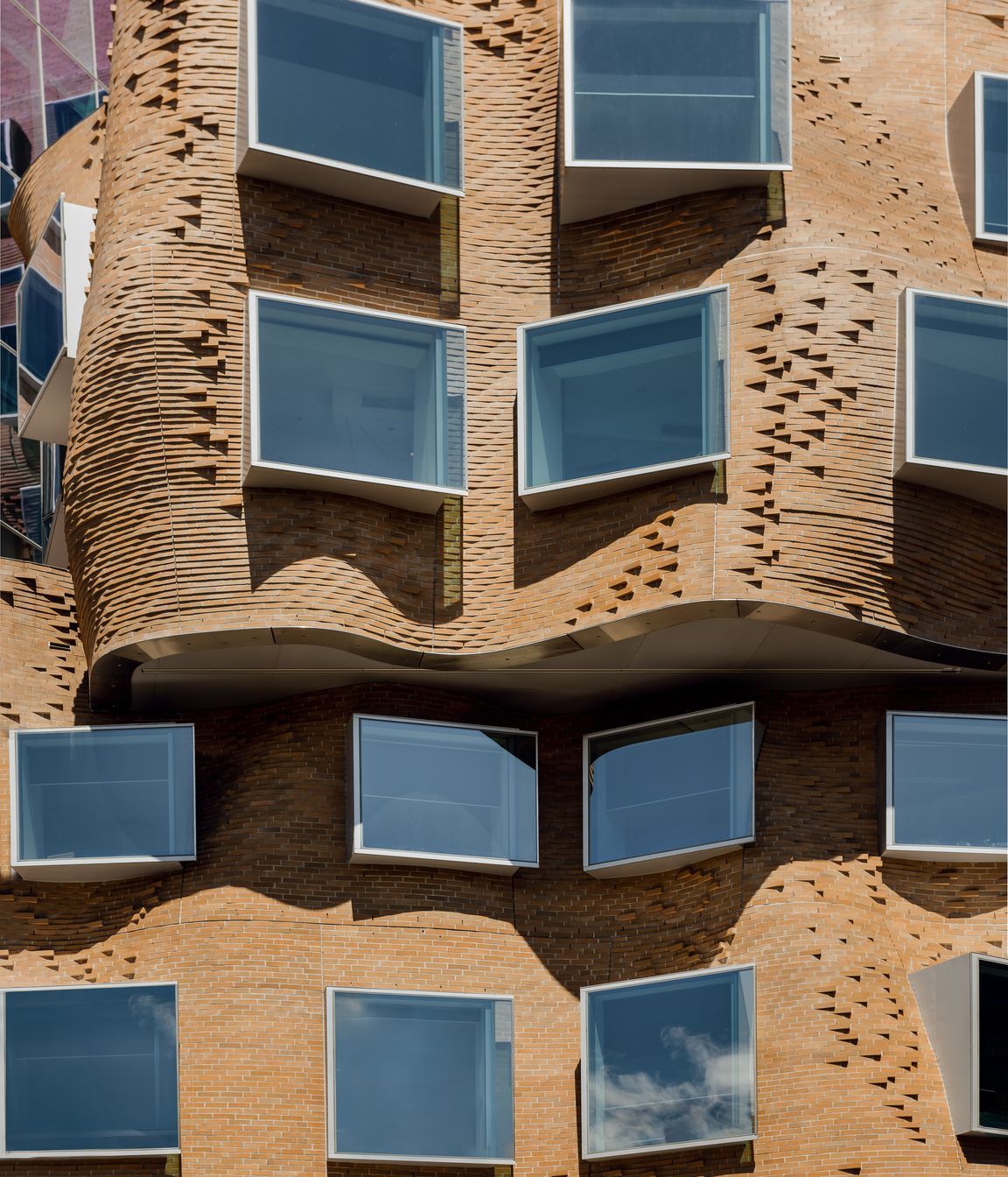 Dr Chau Chak Wing Building by Frank Ghery