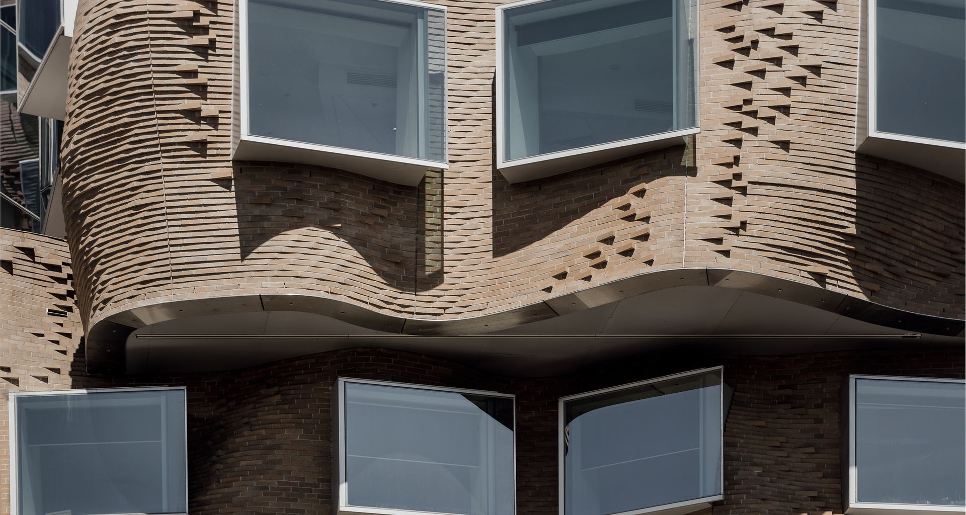 Dr Chau Chak Wing Building by Frank Ghery banner