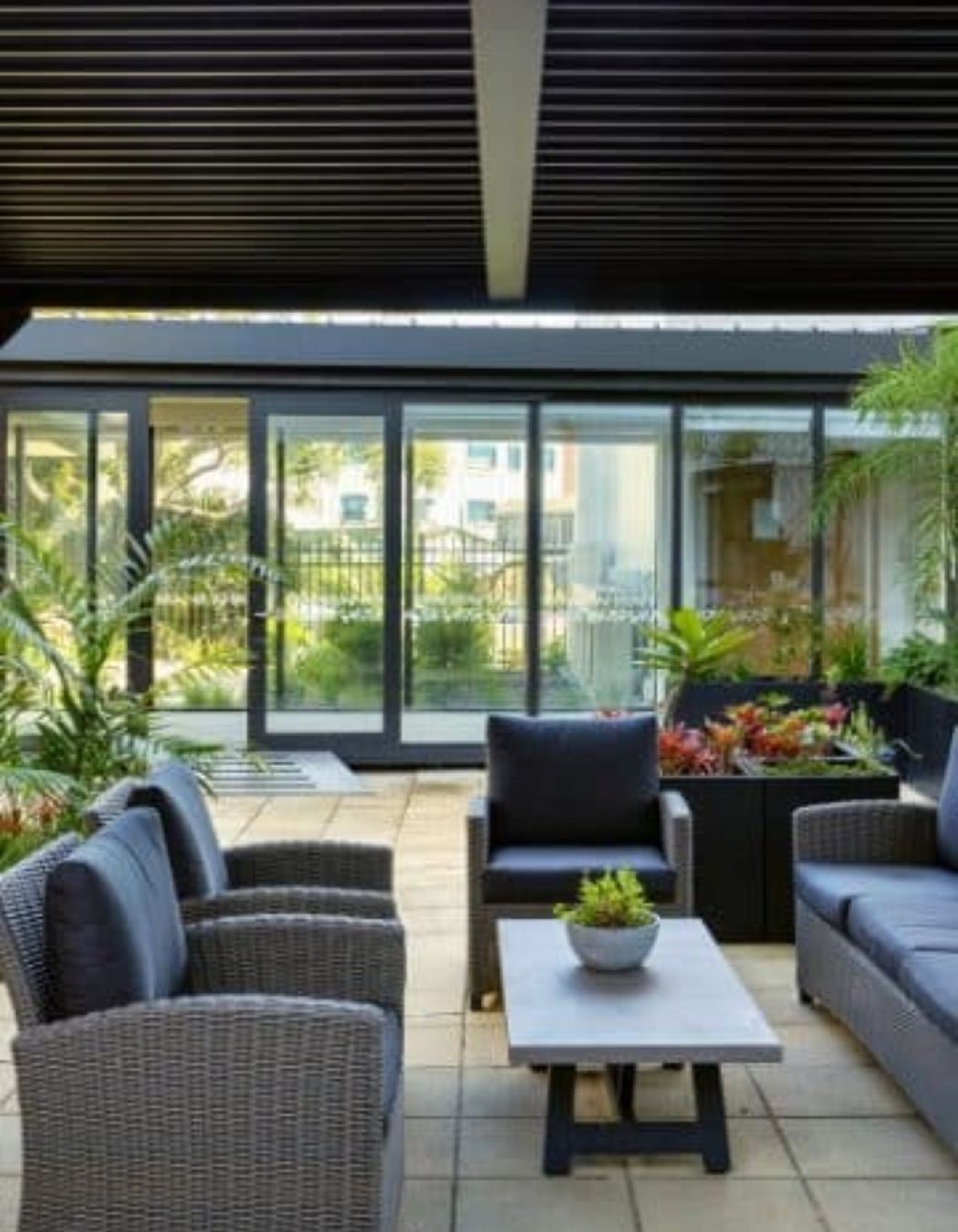 12Hospice-360x600.jpg