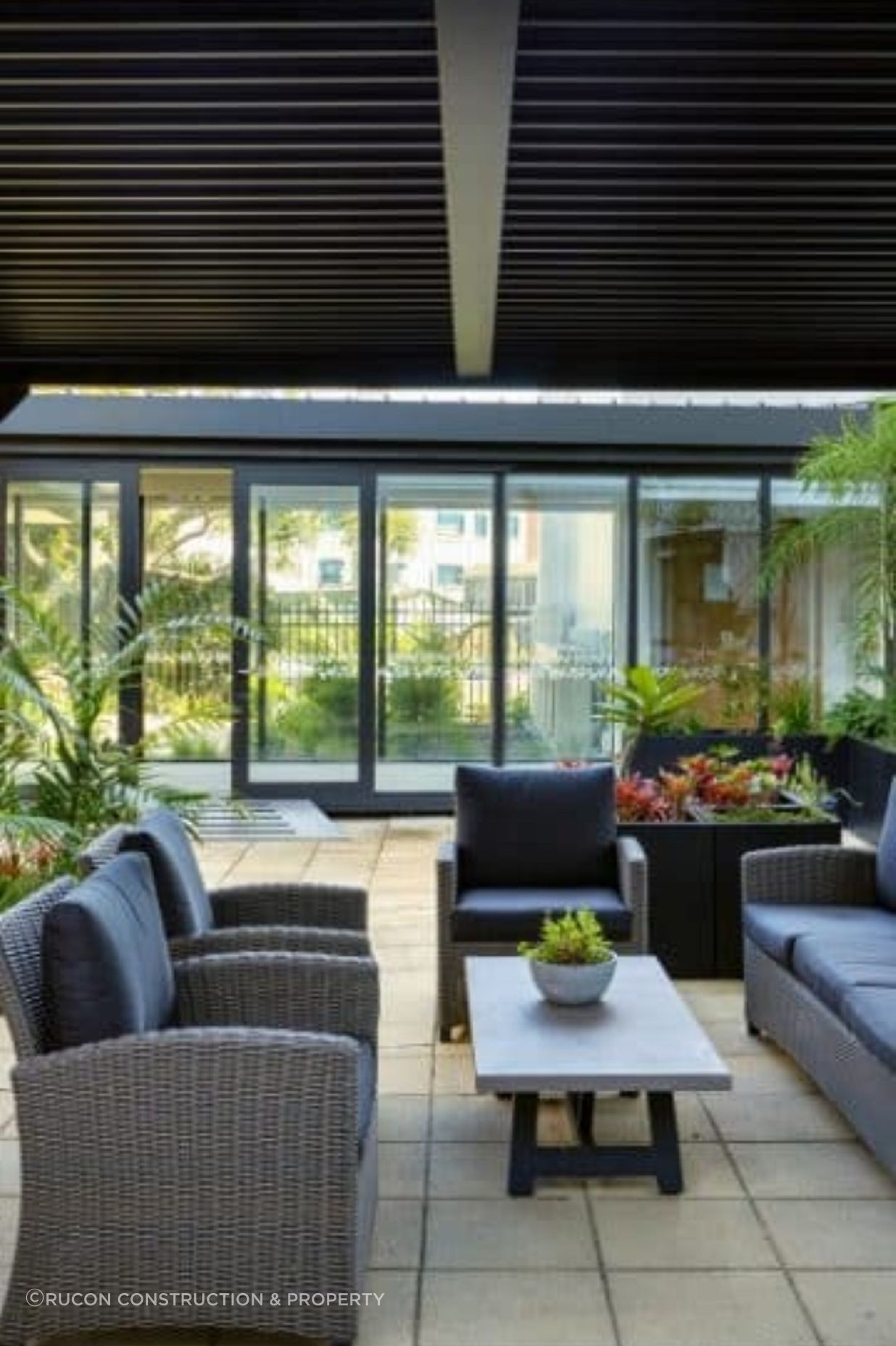12Hospice-360x600.jpg